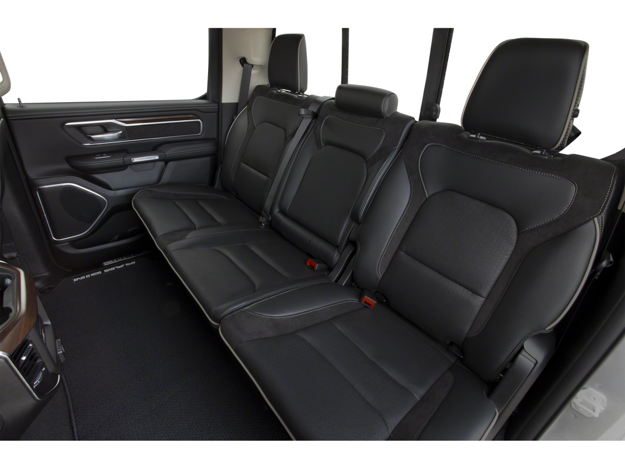 2022 RAM 1500 Laramie Crew Cab 4x4 6'4' Box