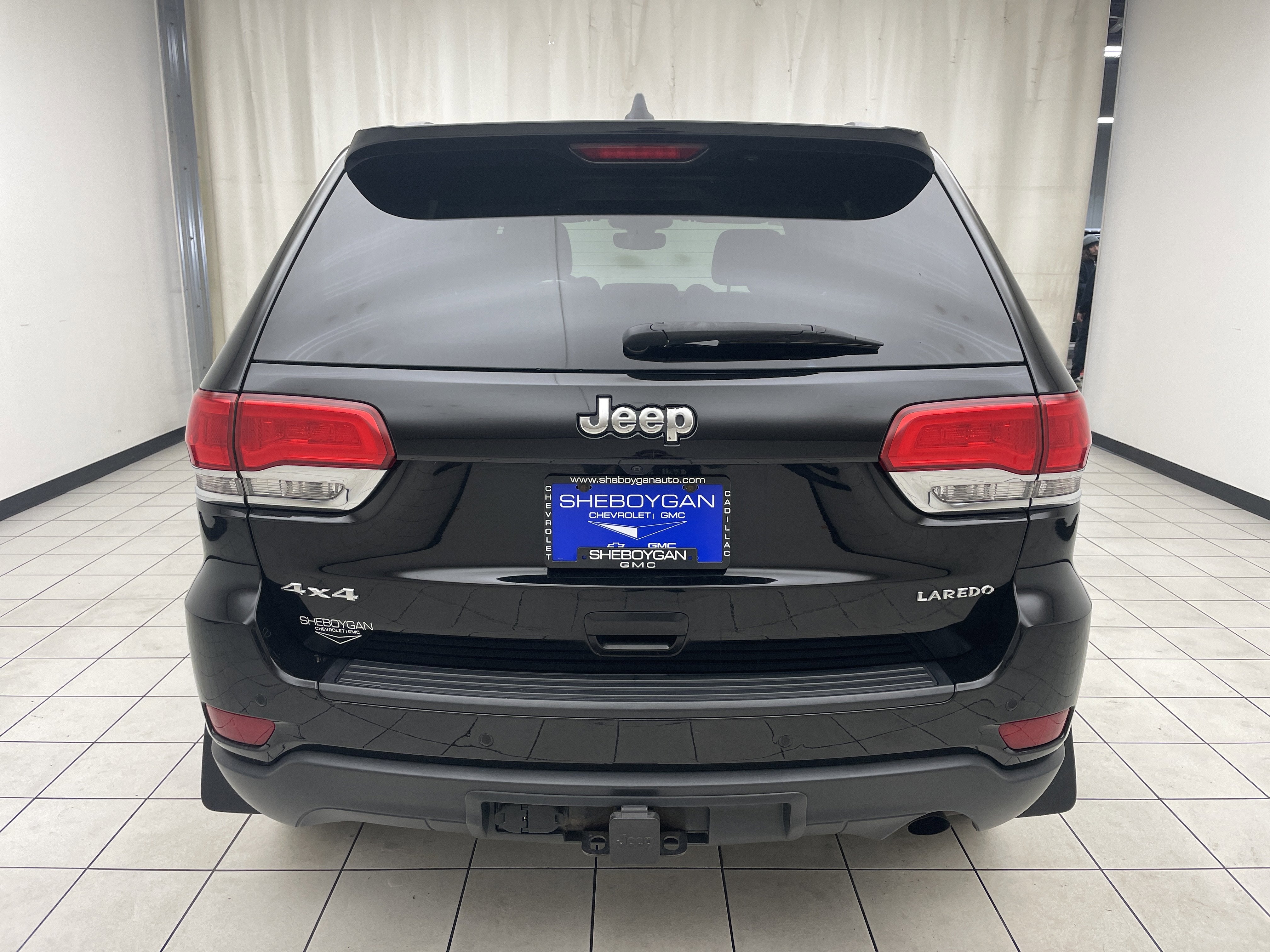 2017 Jeep Grand Cherokee Laredo 4x4