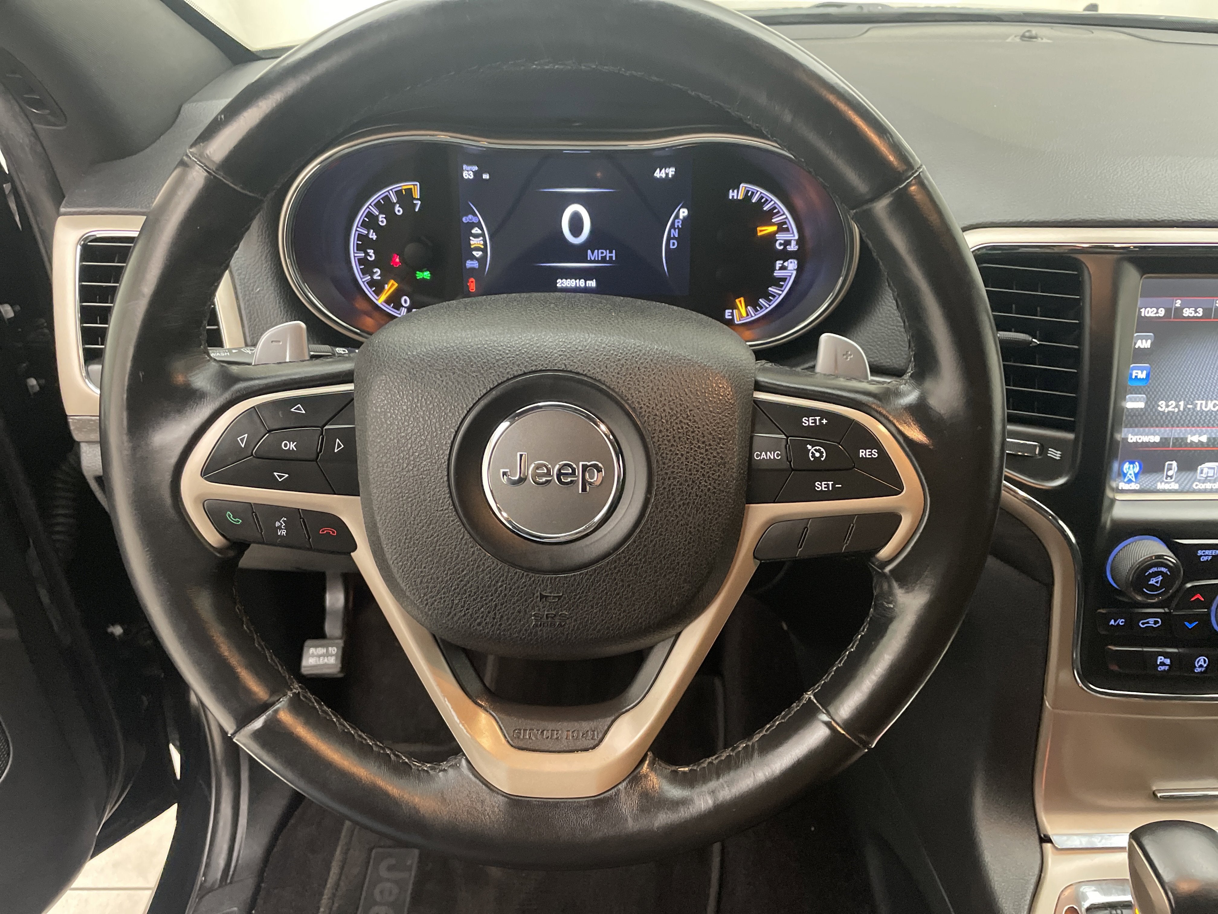 2017 Jeep Grand Cherokee Laredo 4x4