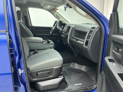 2017 RAM 1500 Express Quad Cab 4x4 6'4" Box