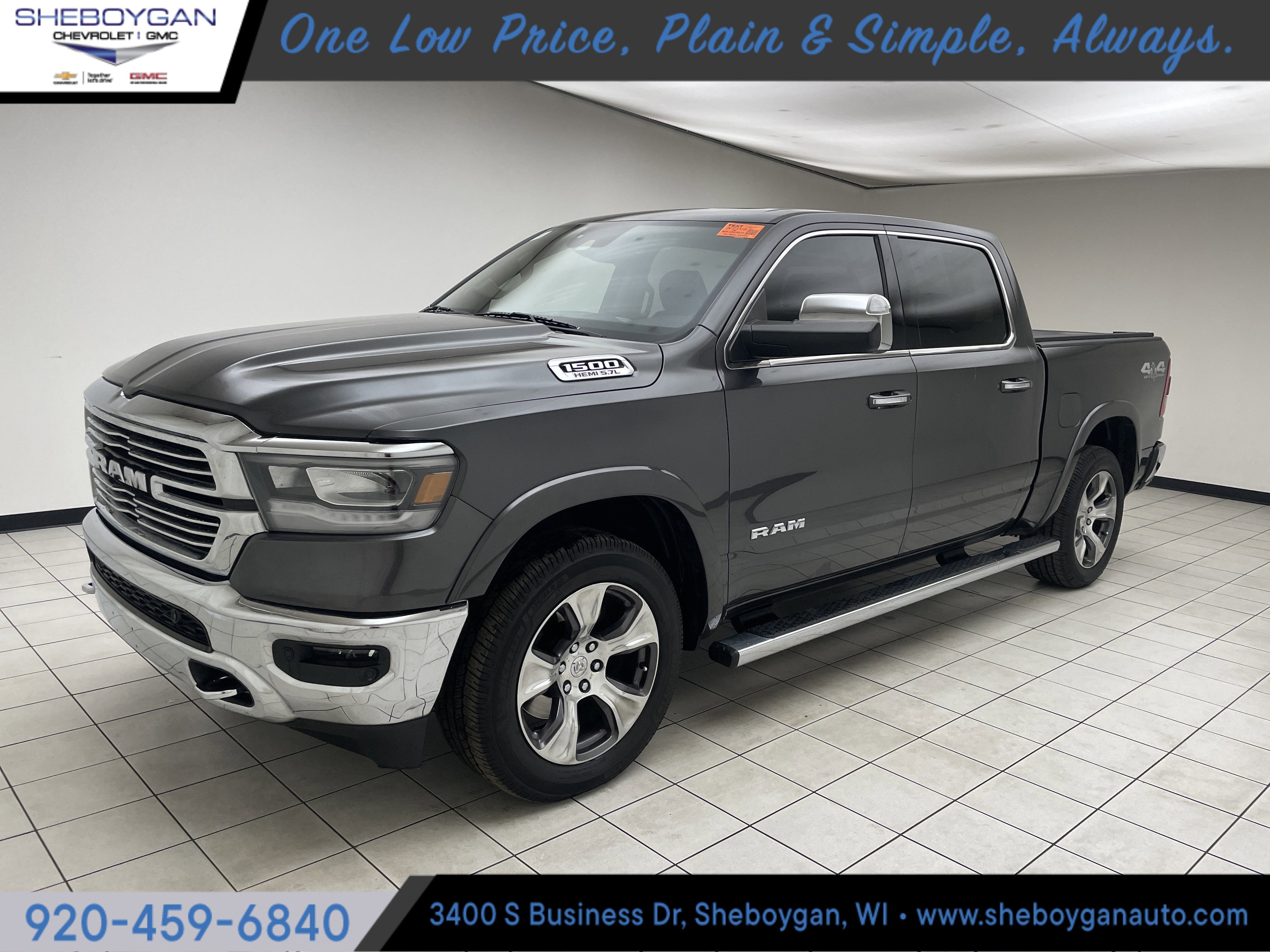 2019 RAM 1500 Laramie Crew Cab 4x4 5'7" Box