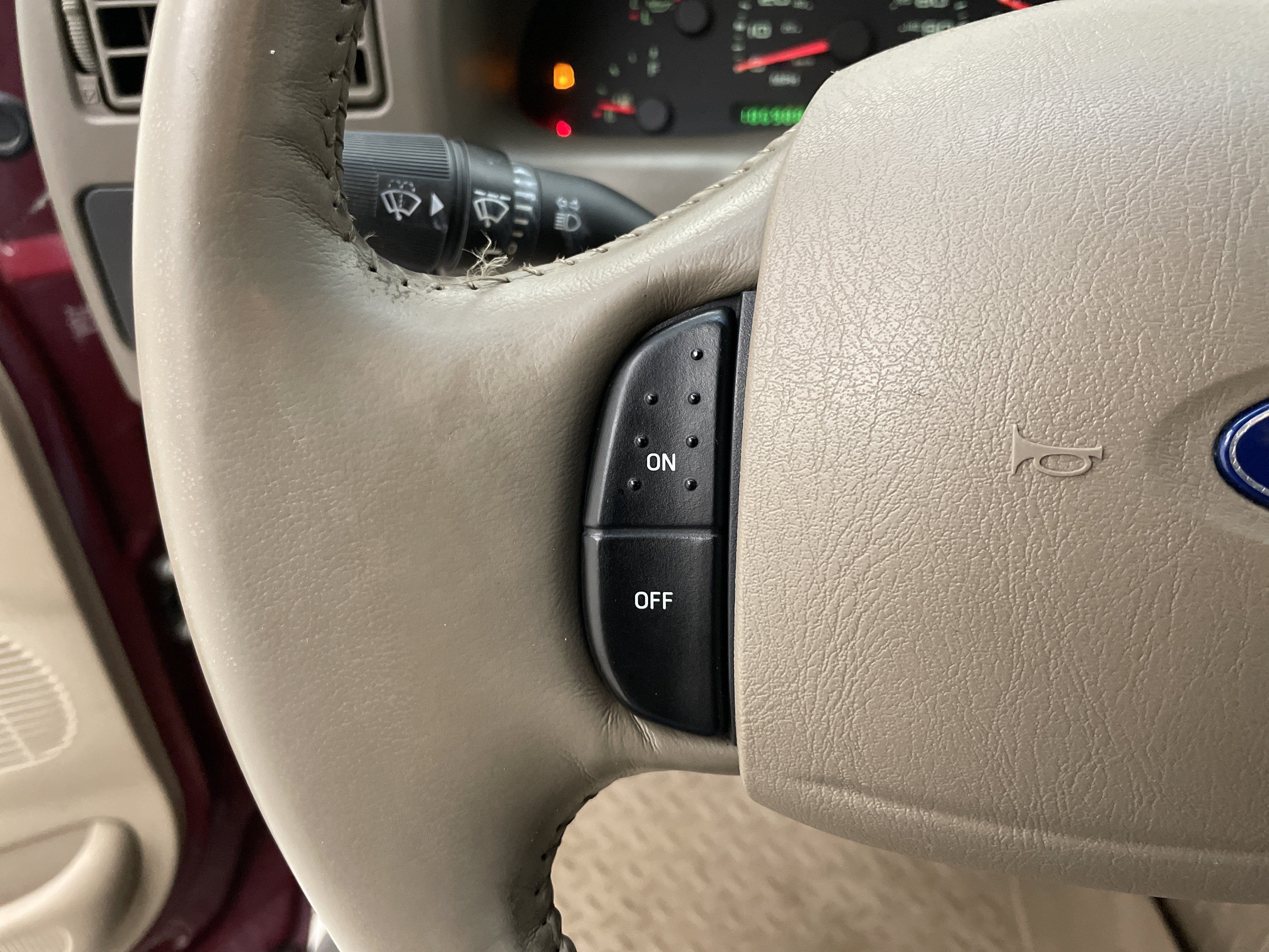 2004 Ford Super Duty F-250 XL
