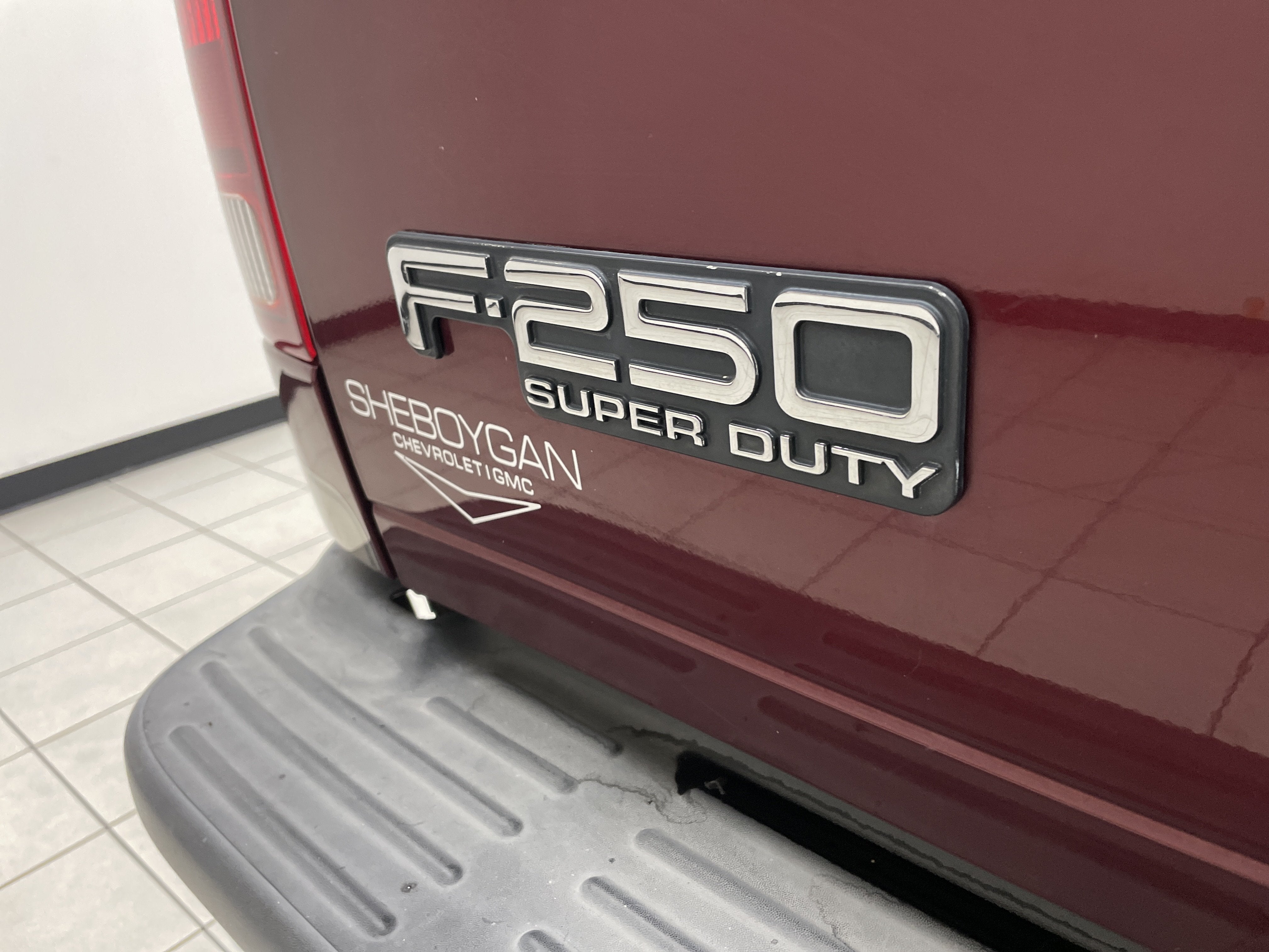 2004 Ford Super Duty F-250 XL