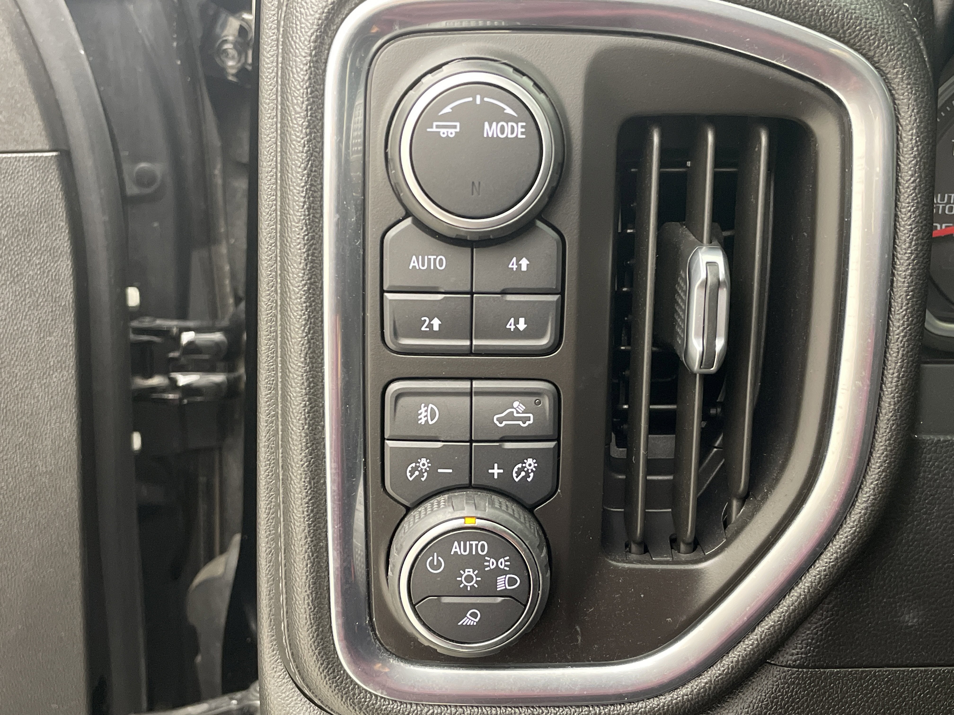 2020 Chevrolet Silverado 1500 High Country