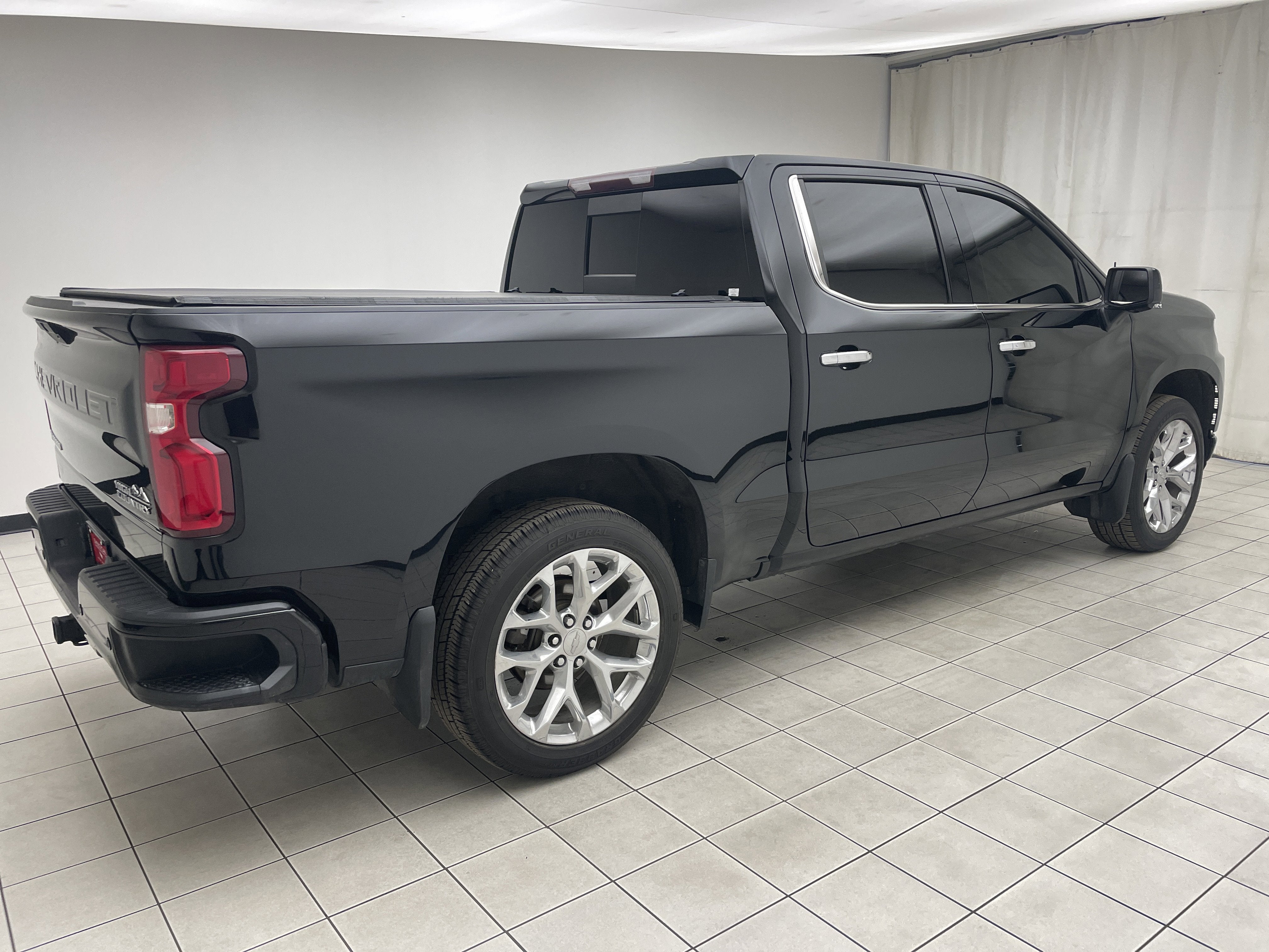 2020 Chevrolet Silverado 1500 High Country