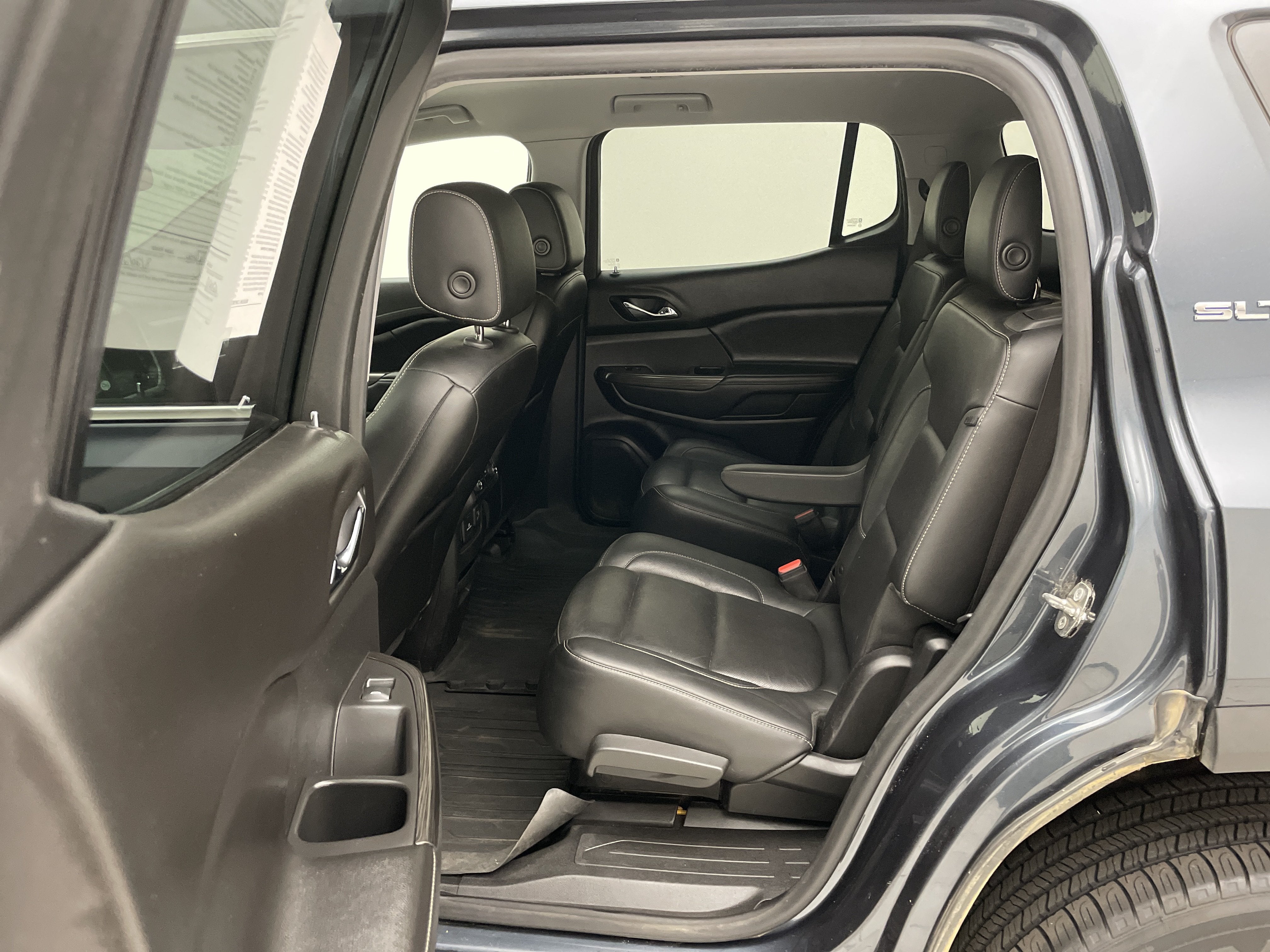 2019 GMC Acadia SLT