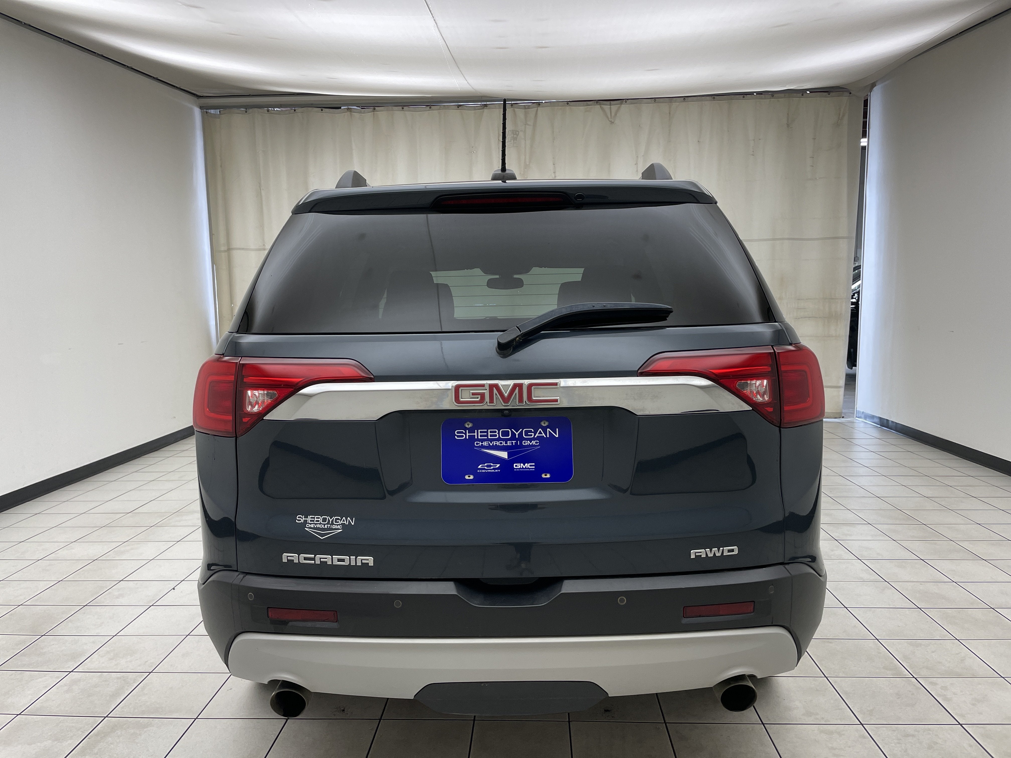 2019 GMC Acadia SLT
