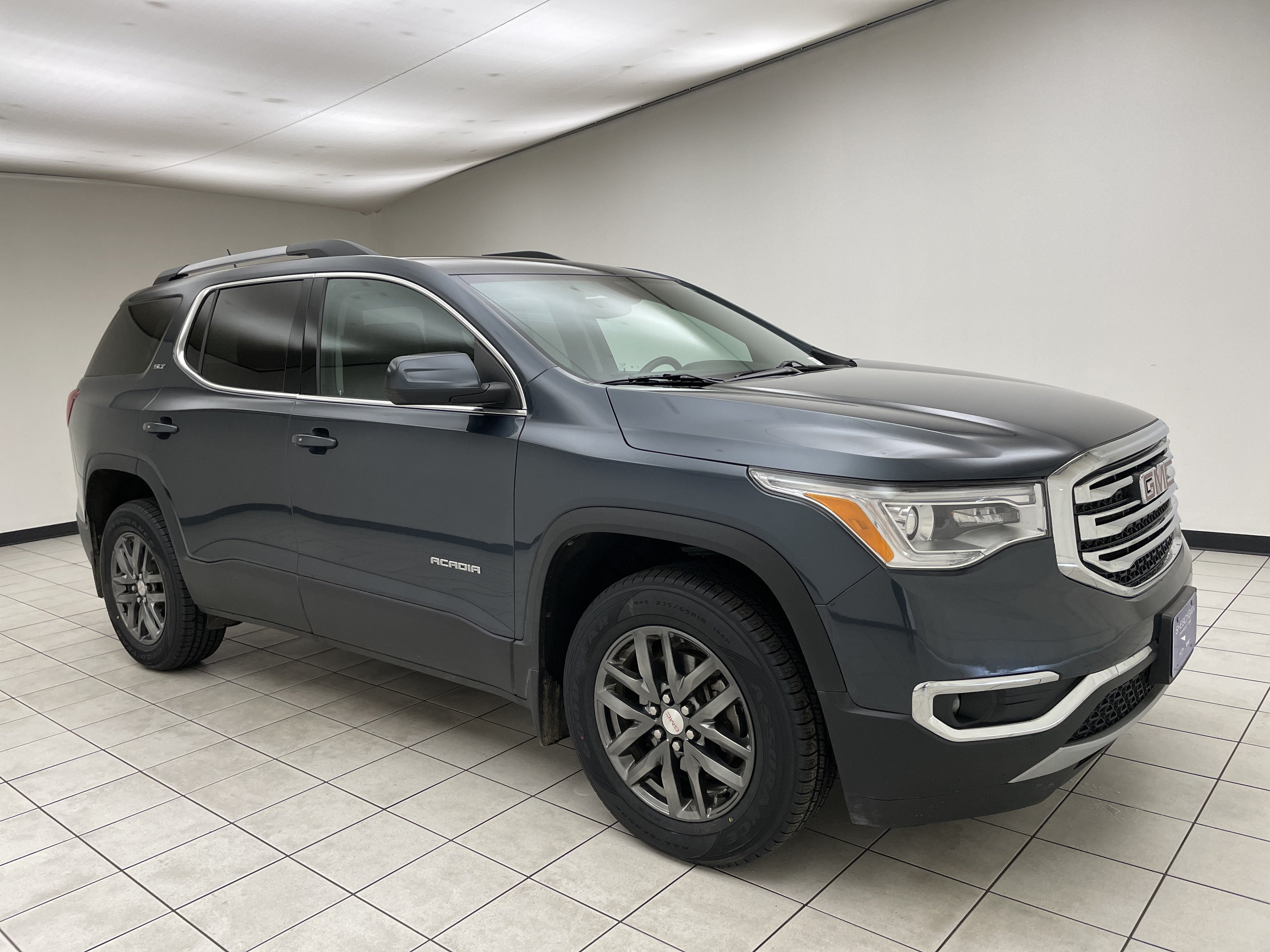 2019 GMC Acadia SLT