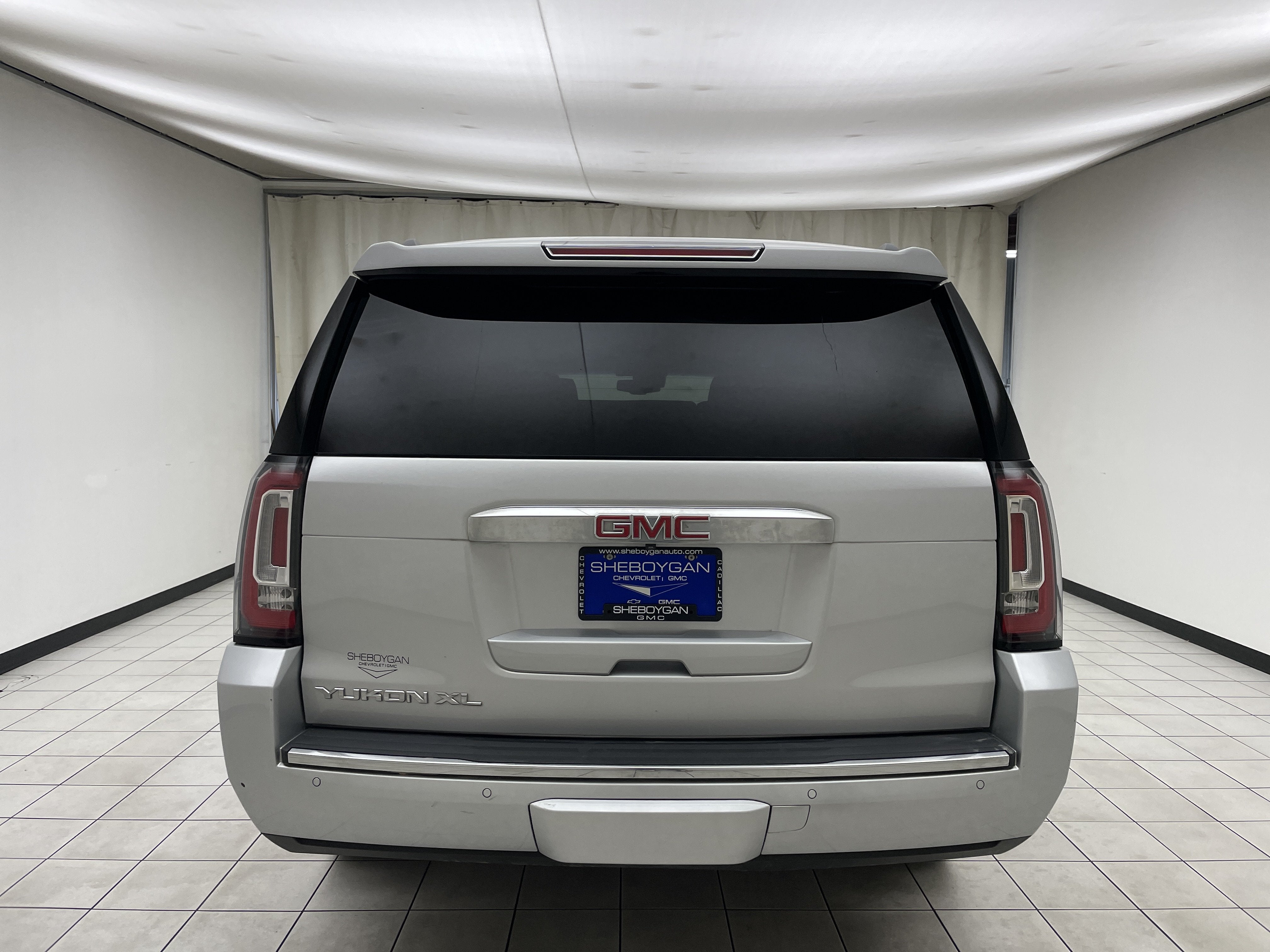 2016 GMC Yukon XL Denali