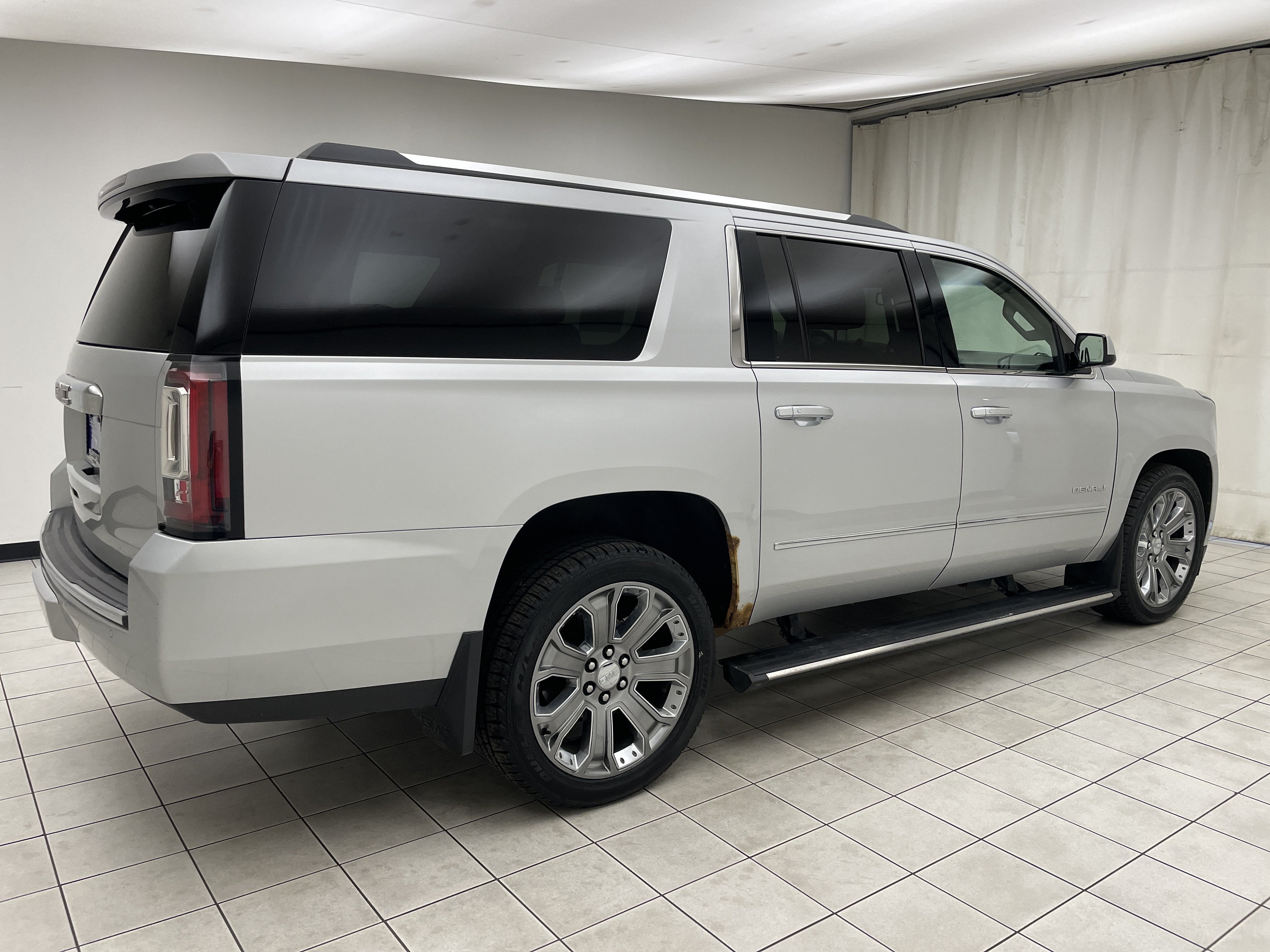 2016 GMC Yukon XL Denali