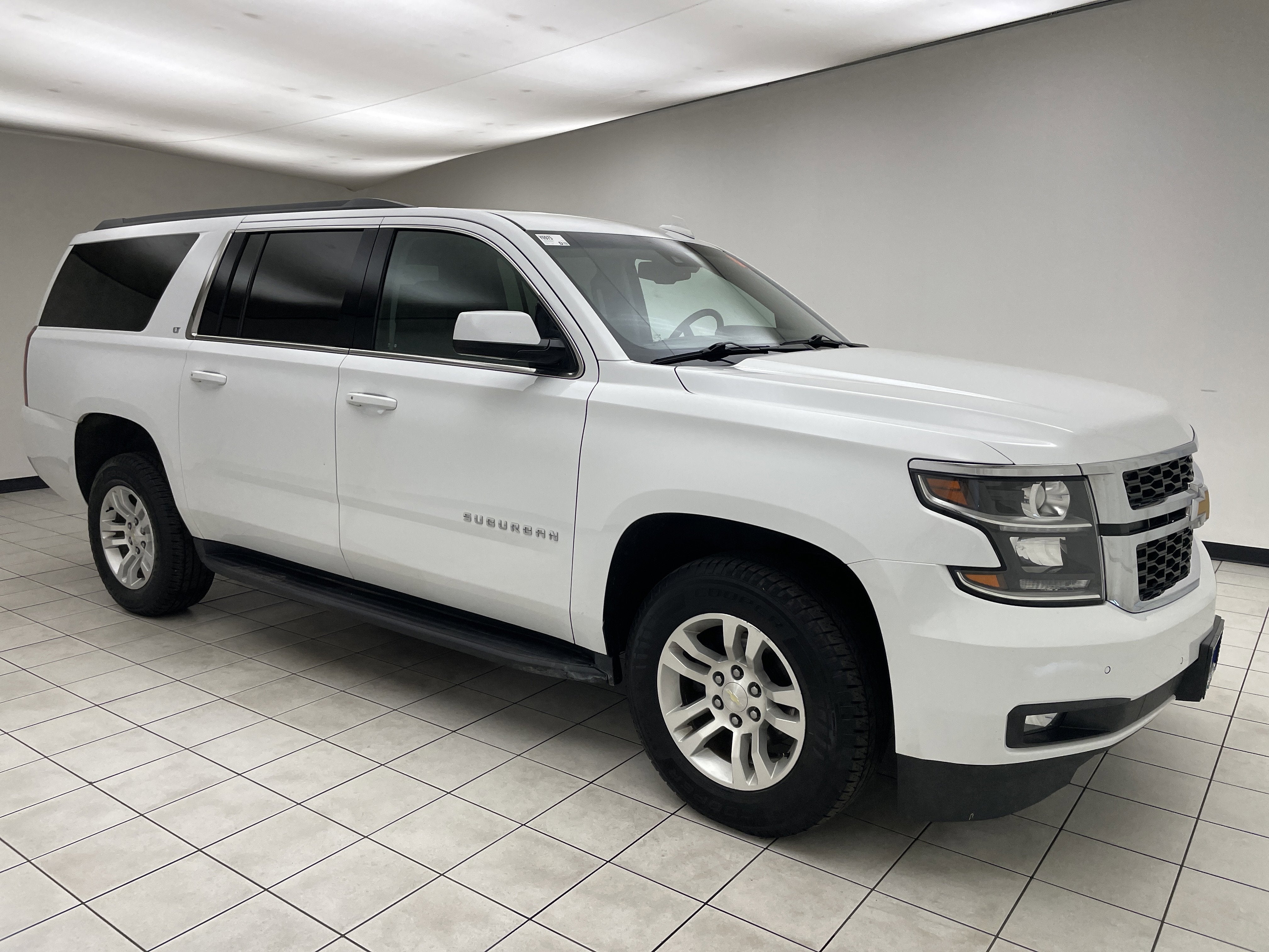 2019 Chevrolet Suburban LT