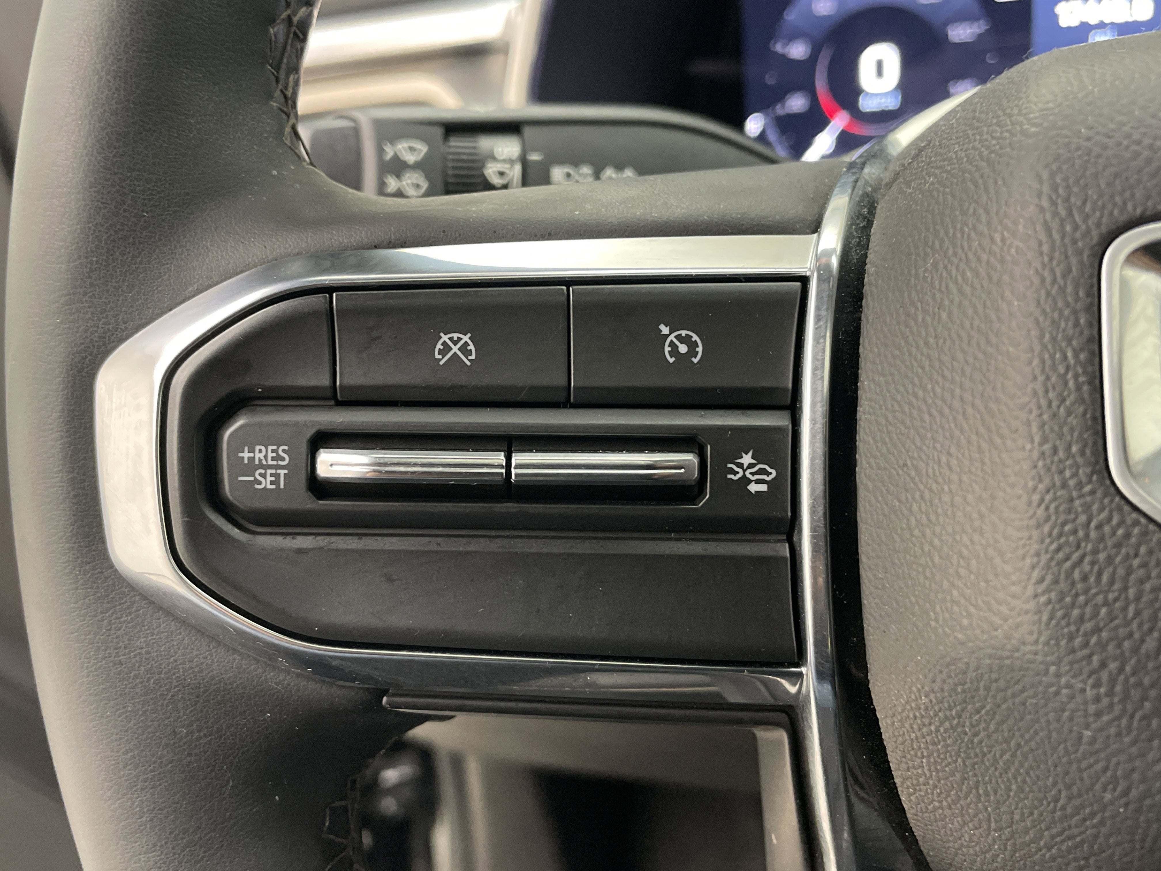 2023 GMC Canyon Denali