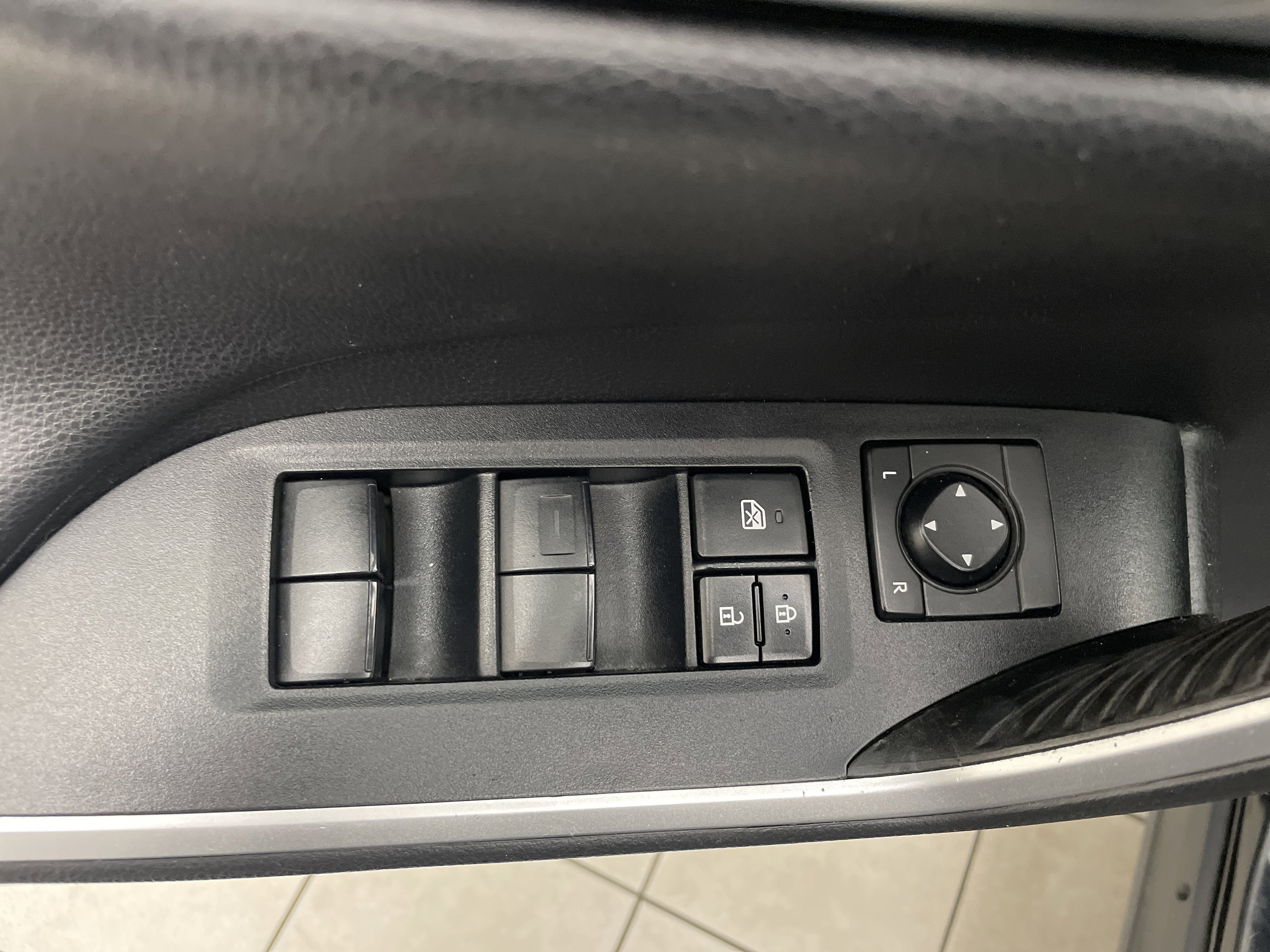 2020 Toyota RAV4 Adventure