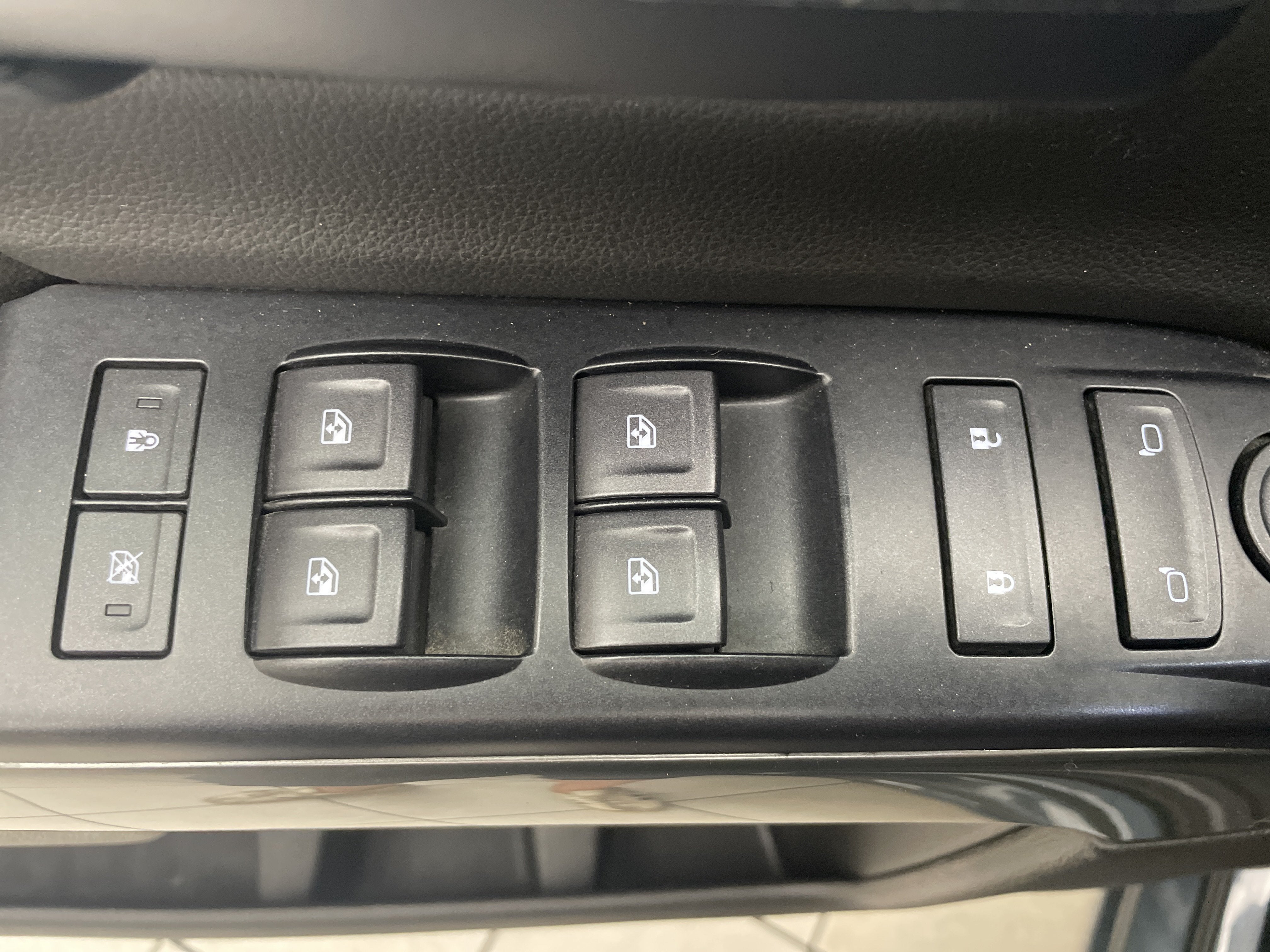 2018 Chevrolet Silverado 1500 LT - Photo 25