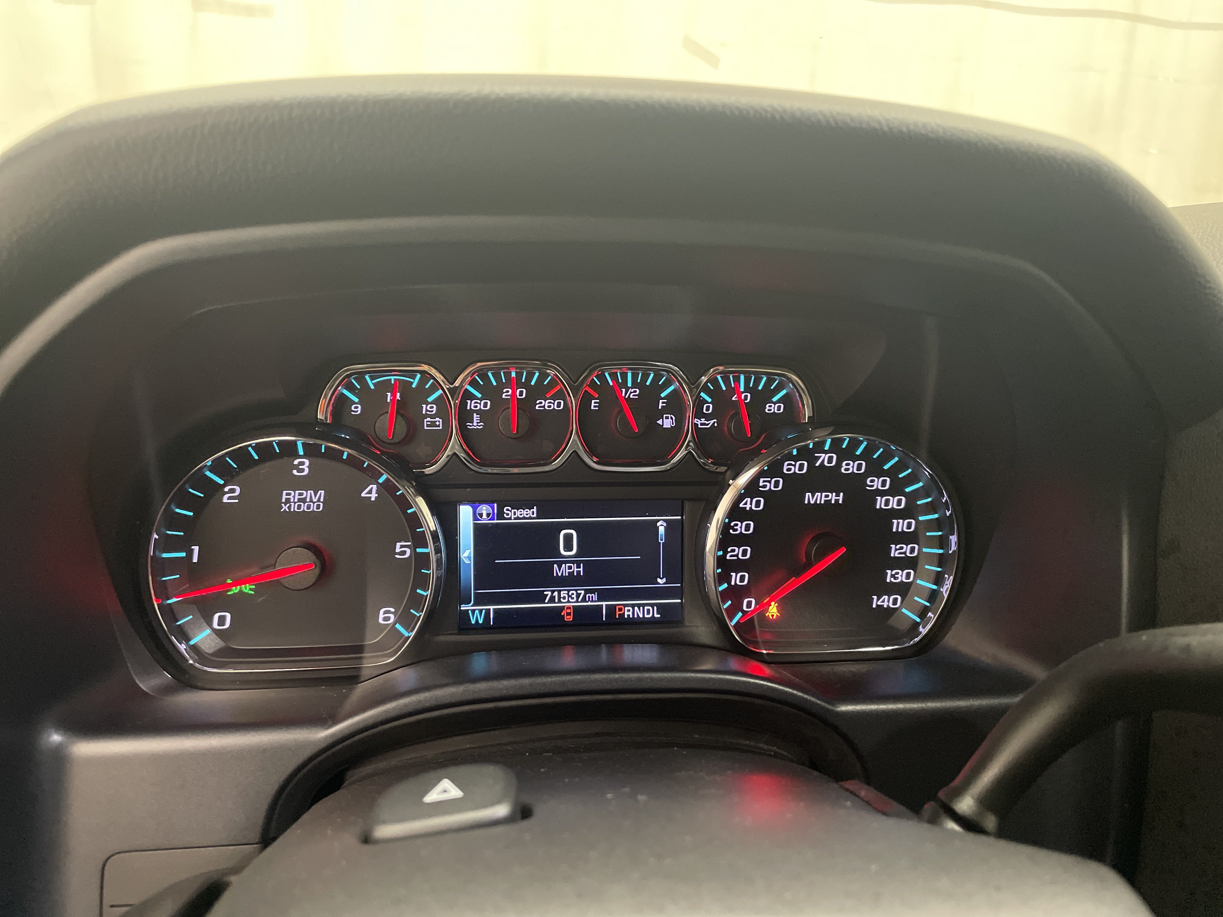 2018 Chevrolet Silverado 1500 LT - Photo 9
