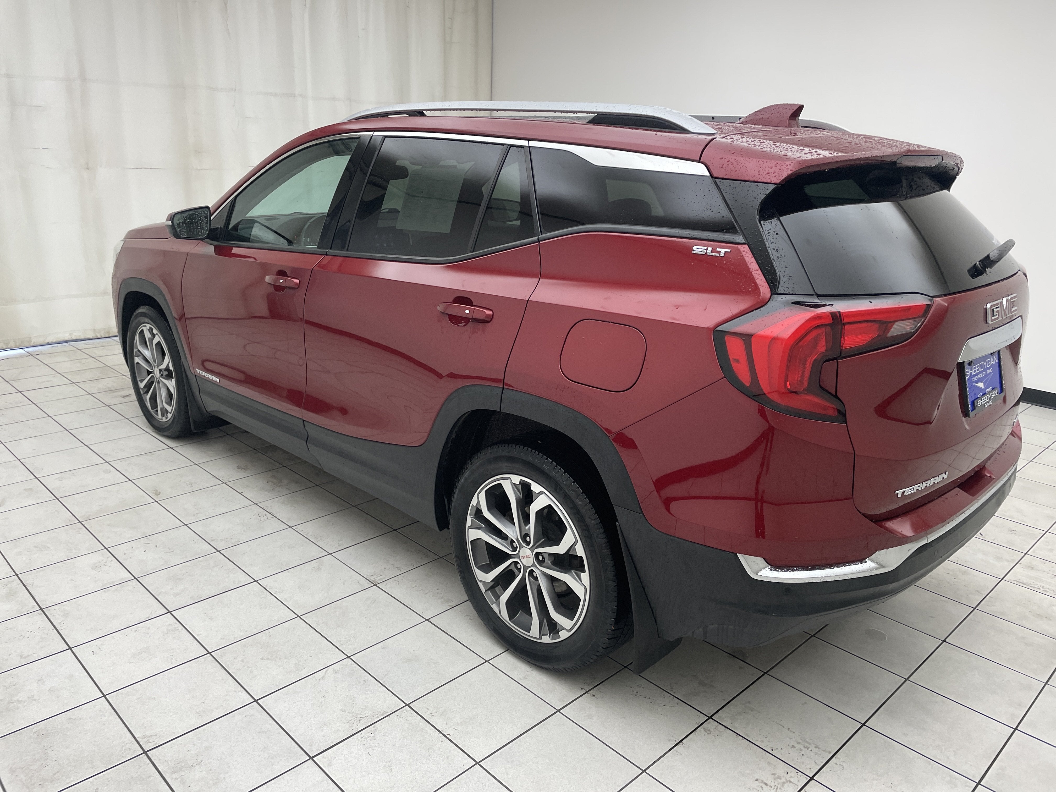 2020 GMC Terrain SLT