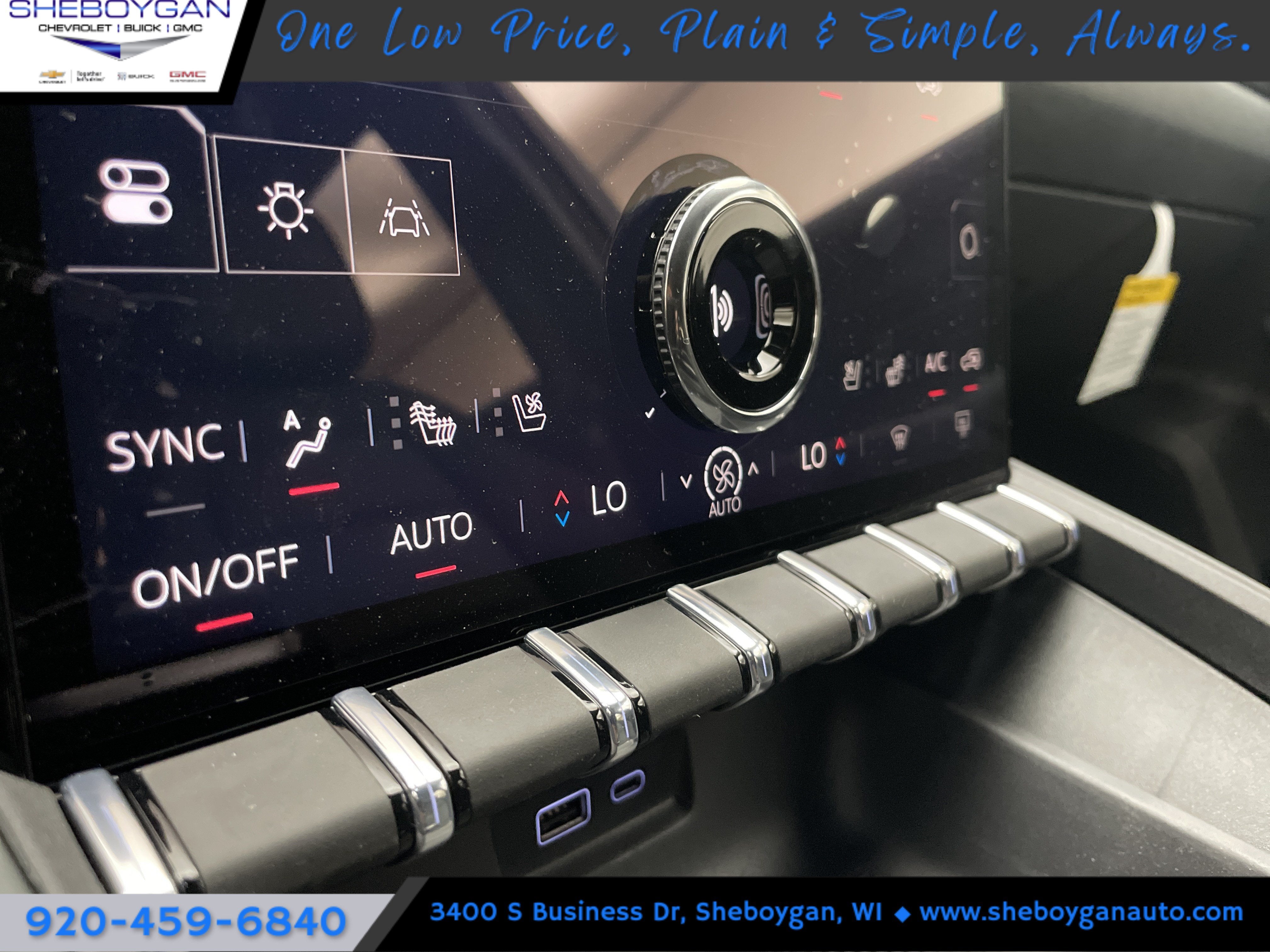 2026 GMC Terrain AT4 - Photo 18