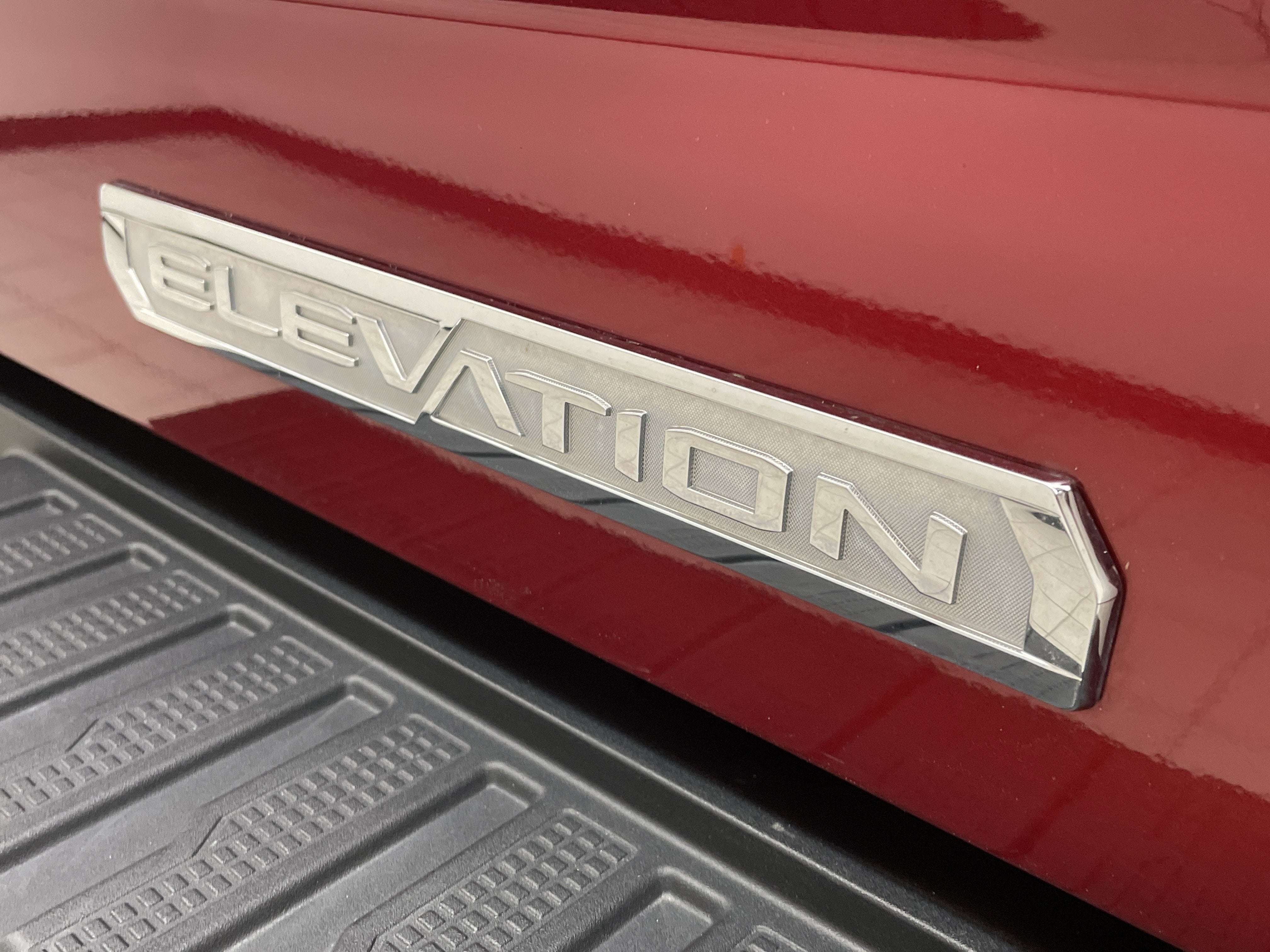 2022 GMC Sierra 1500 Limited Elevation