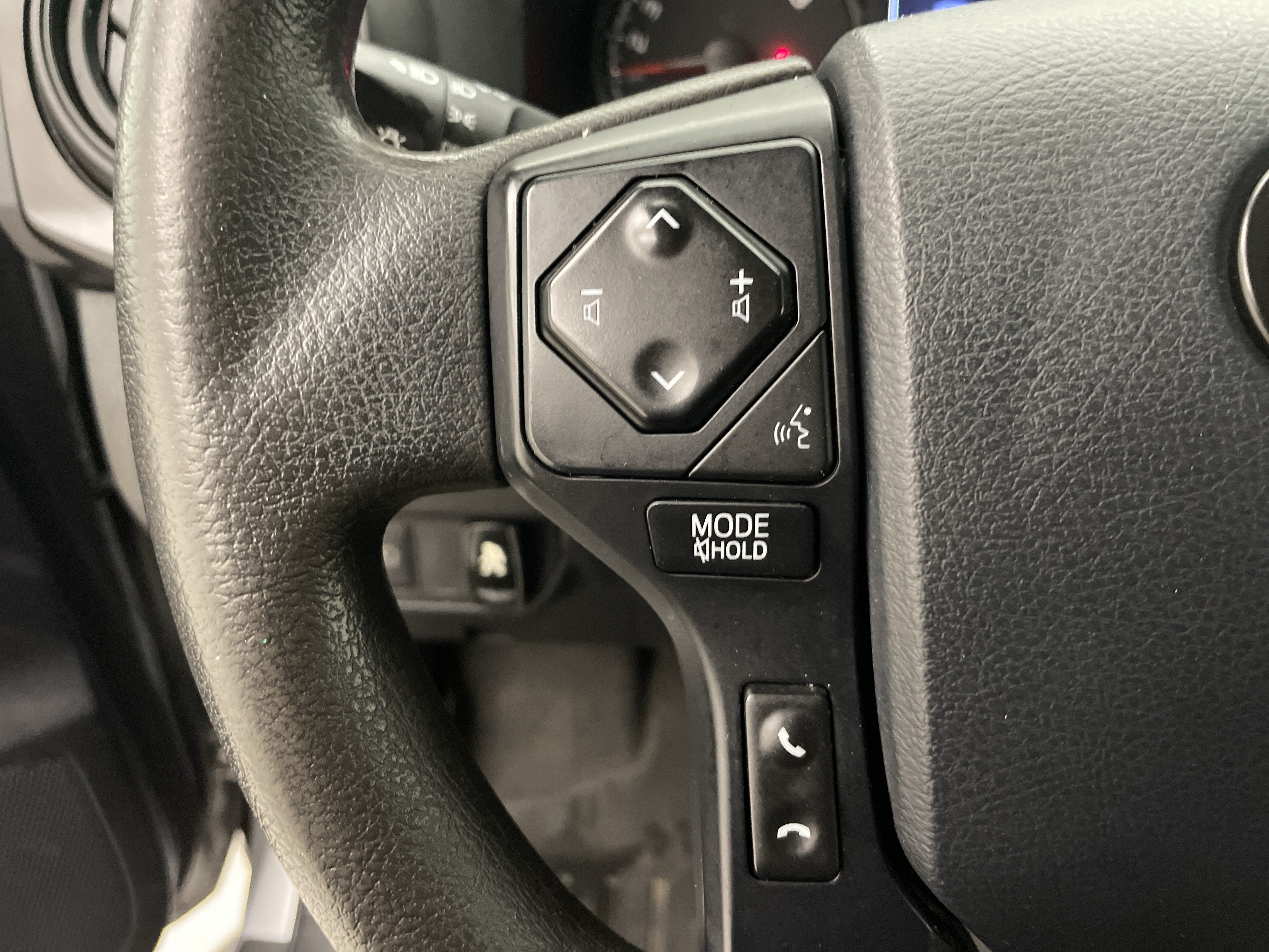 2020 Toyota Tacoma SR V6
