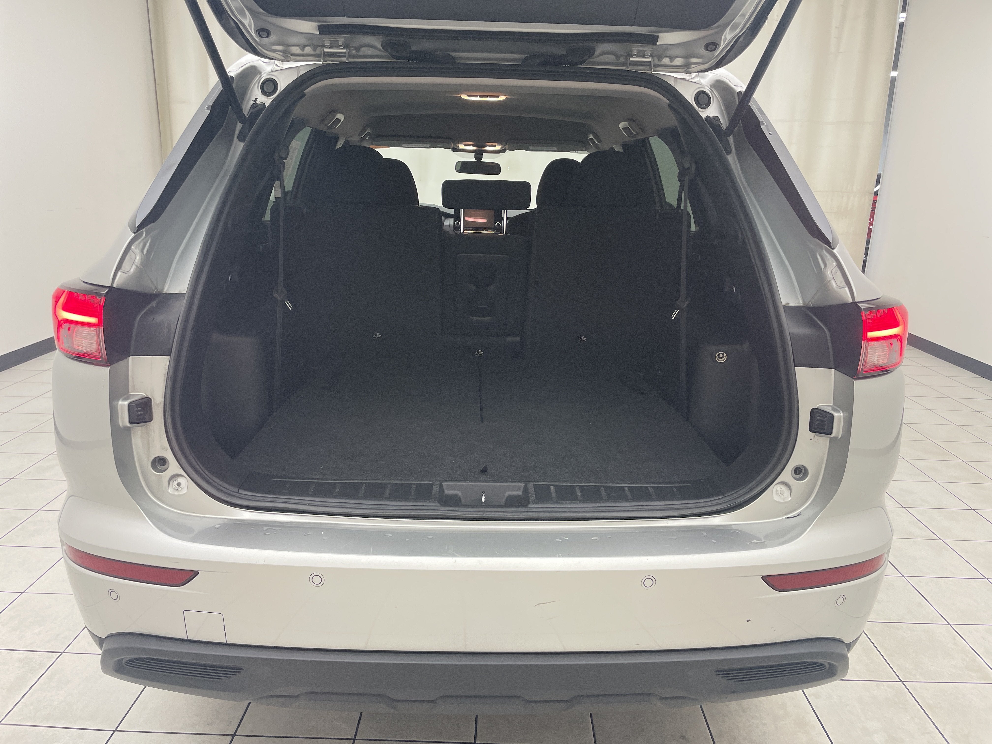 2022 Mitsubishi Outlander ES 2.5 S-AWC