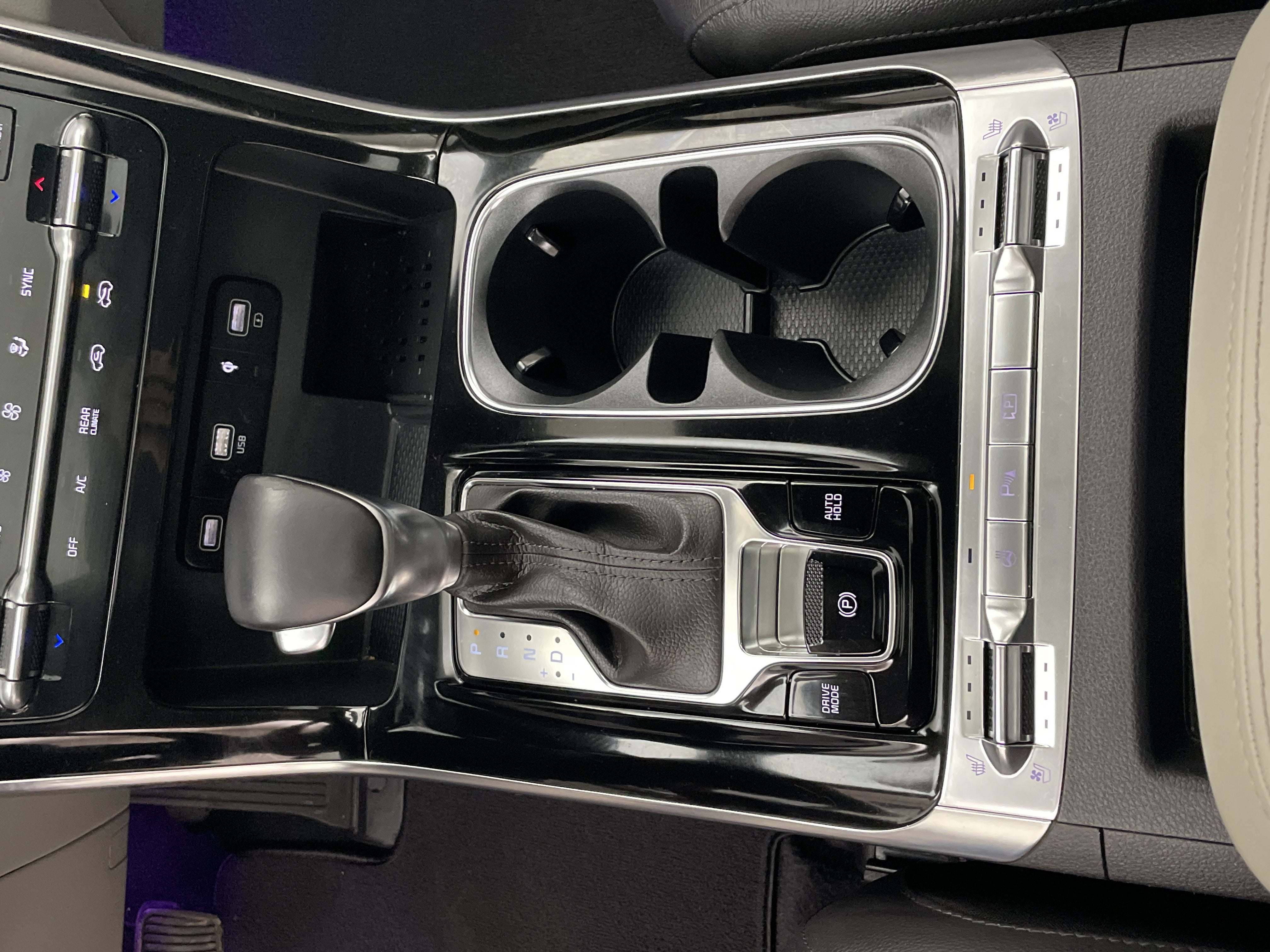 2022 Kia Carnival MPV SX Prestige