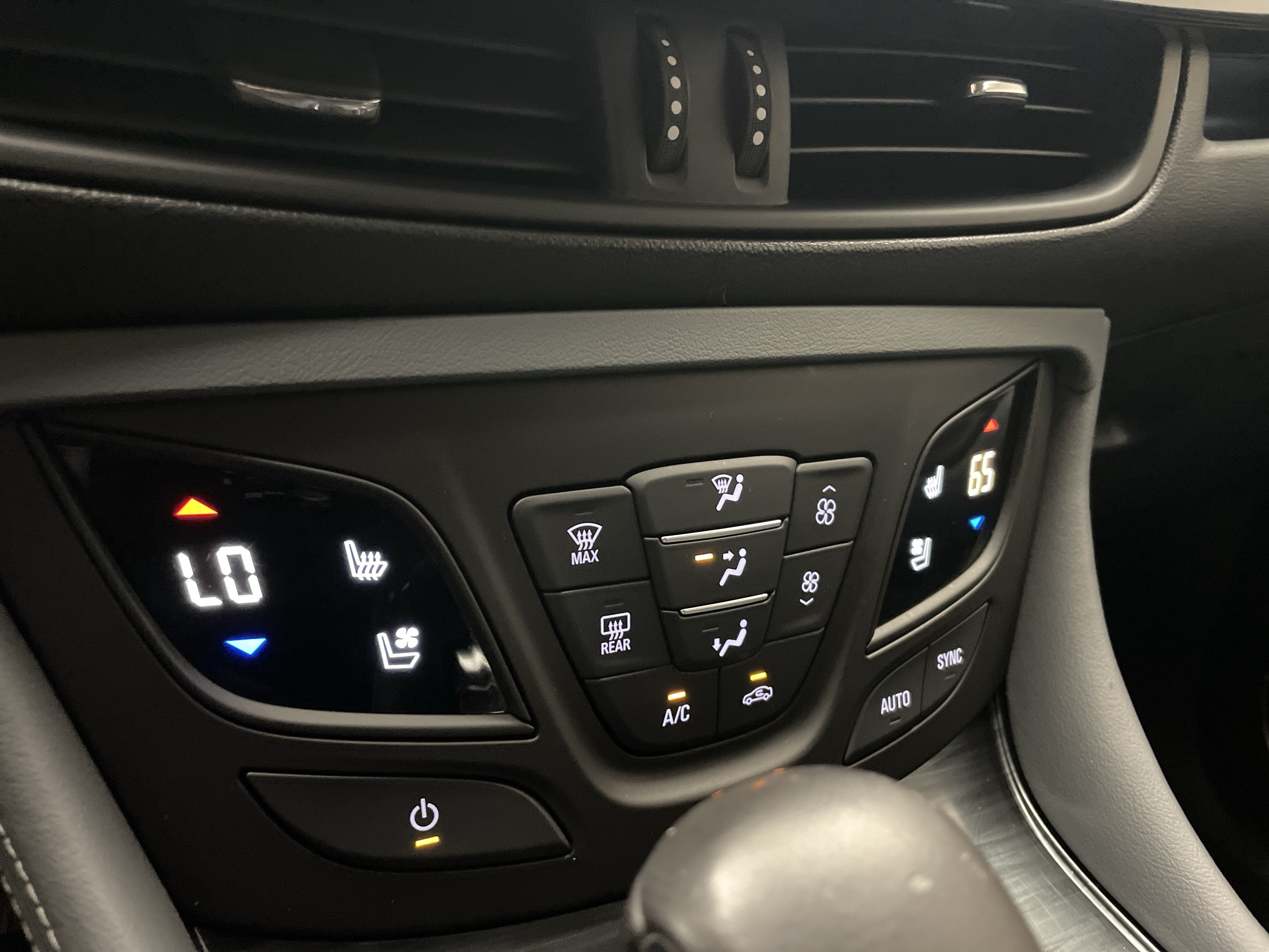 2020 Buick Envision Premium II