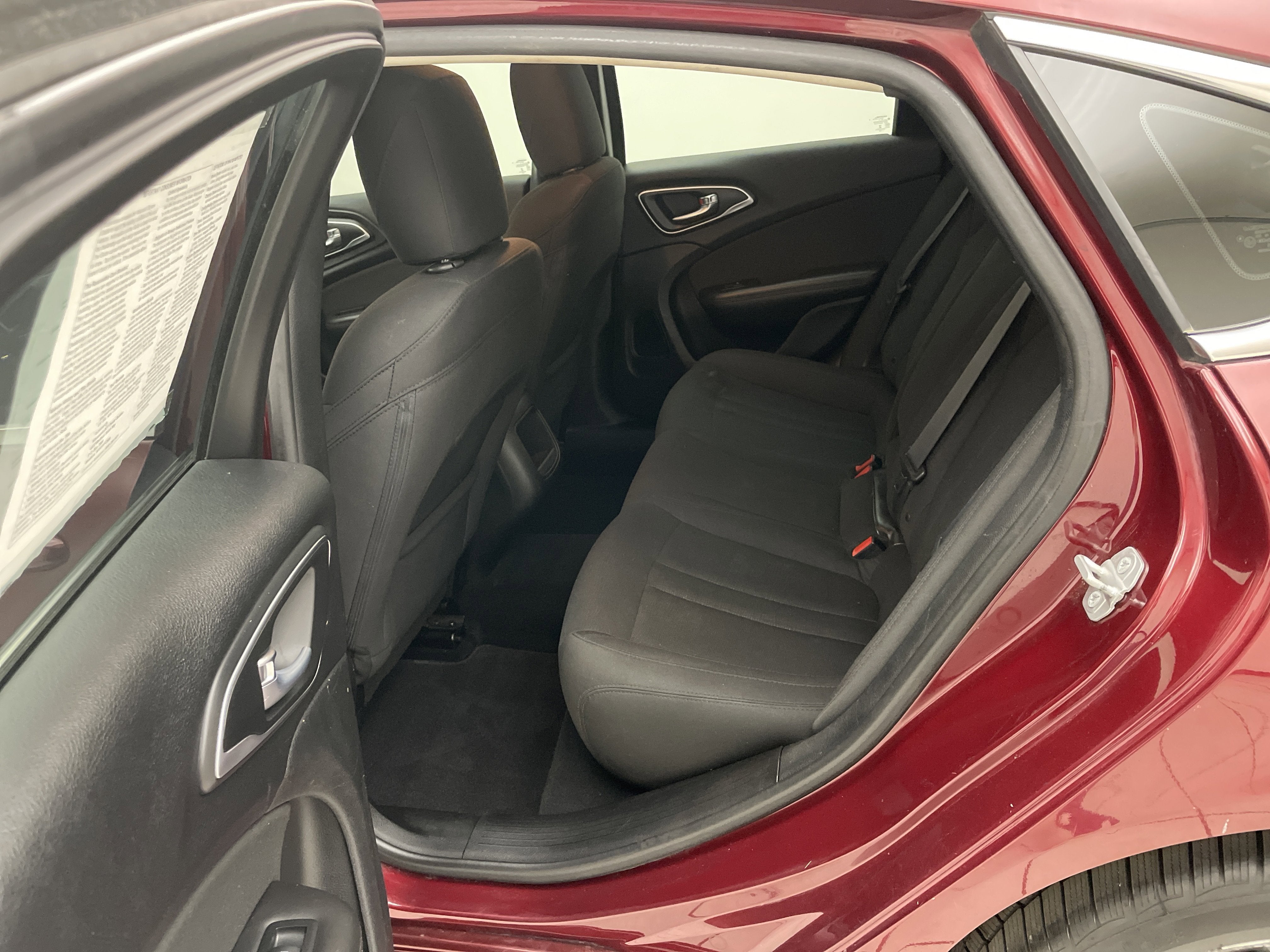 2015 Chrysler 200 Limited