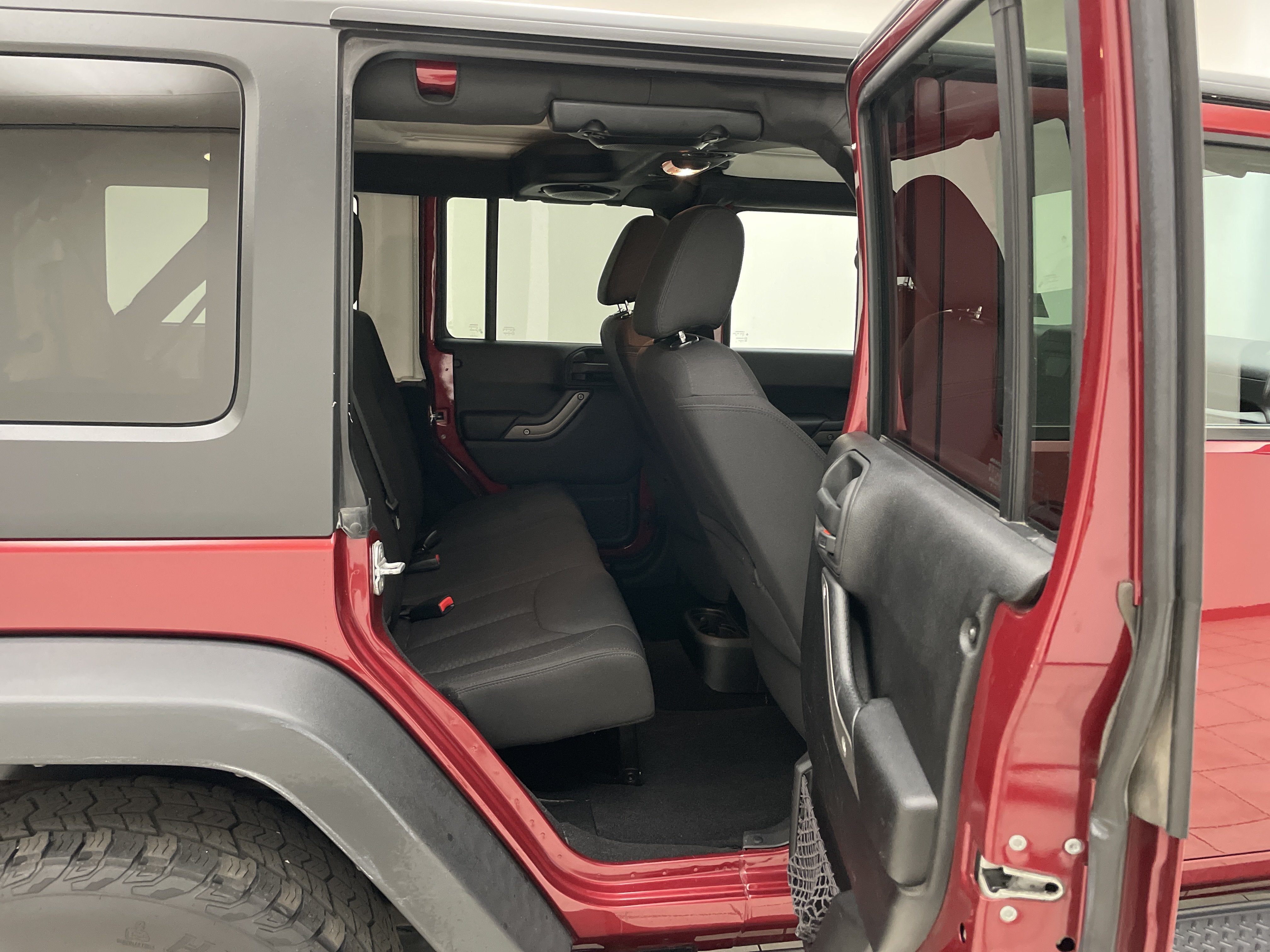 2013 Jeep Wrangler Unlimited Sport