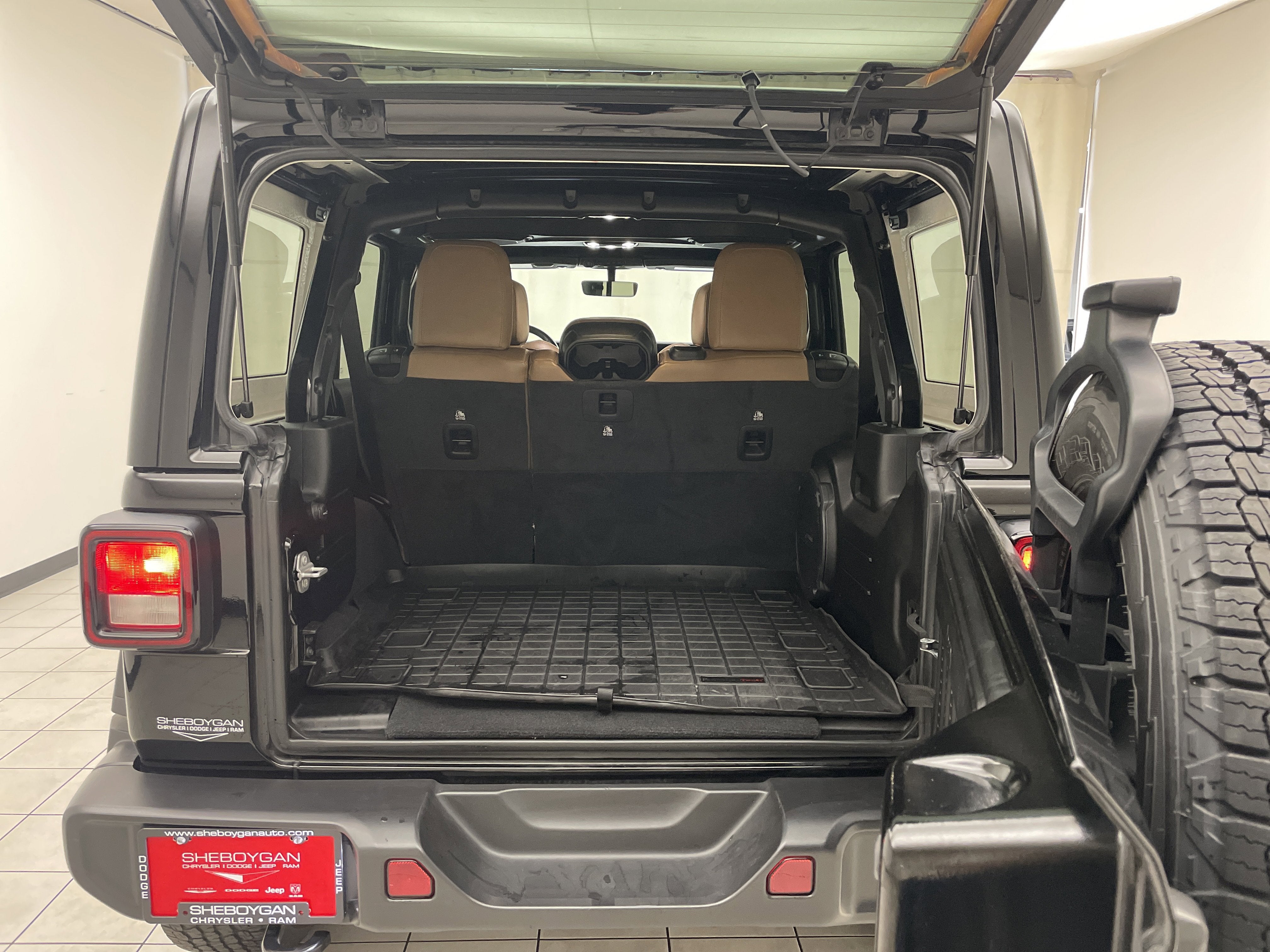 2022 Jeep Wrangler Unlimited Sahara 4x4