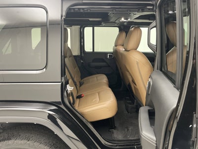 2022 Jeep Wrangler Unlimited Sahara 4x4