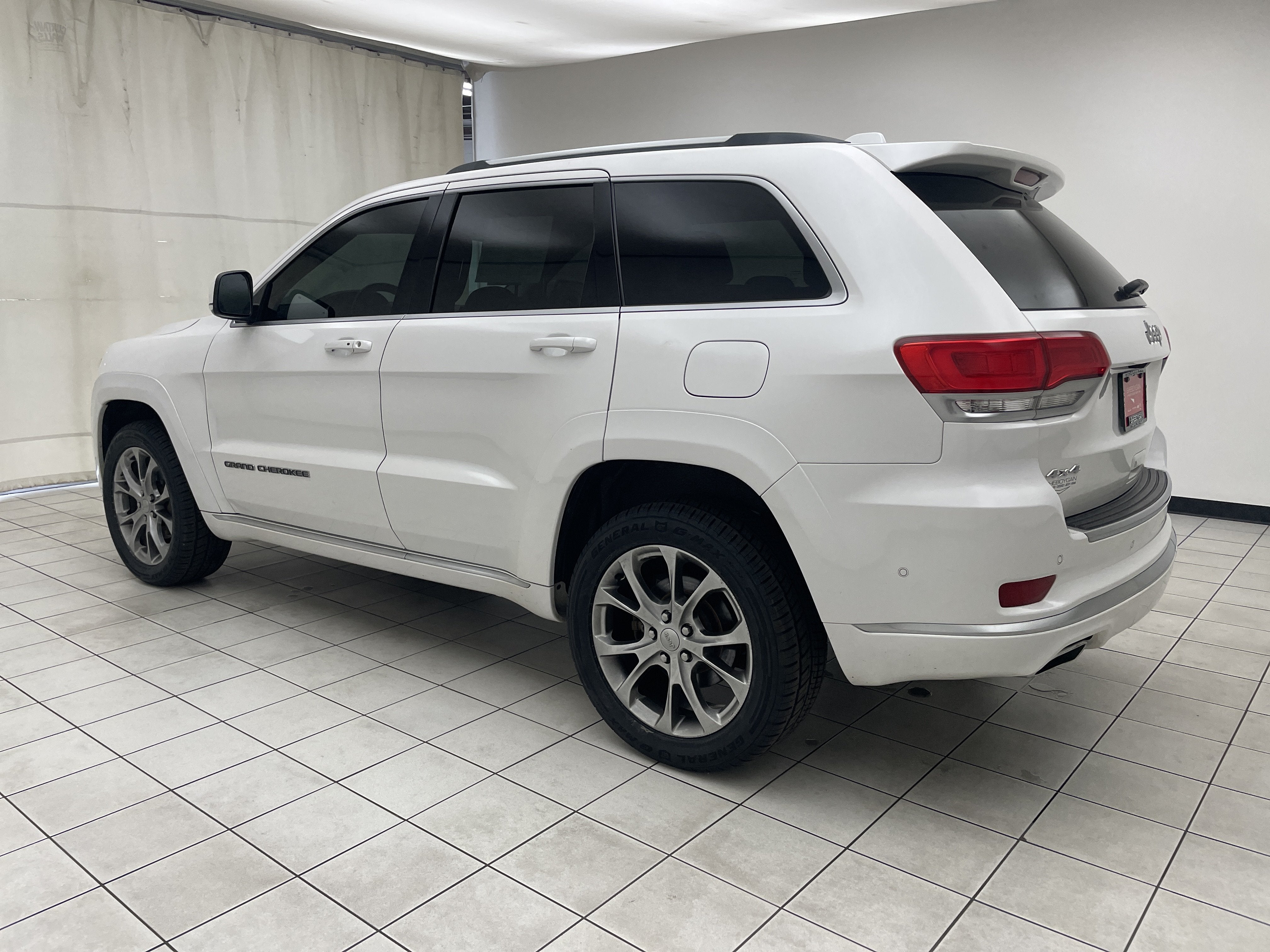 2019 Jeep Grand Cherokee Summit 4x4