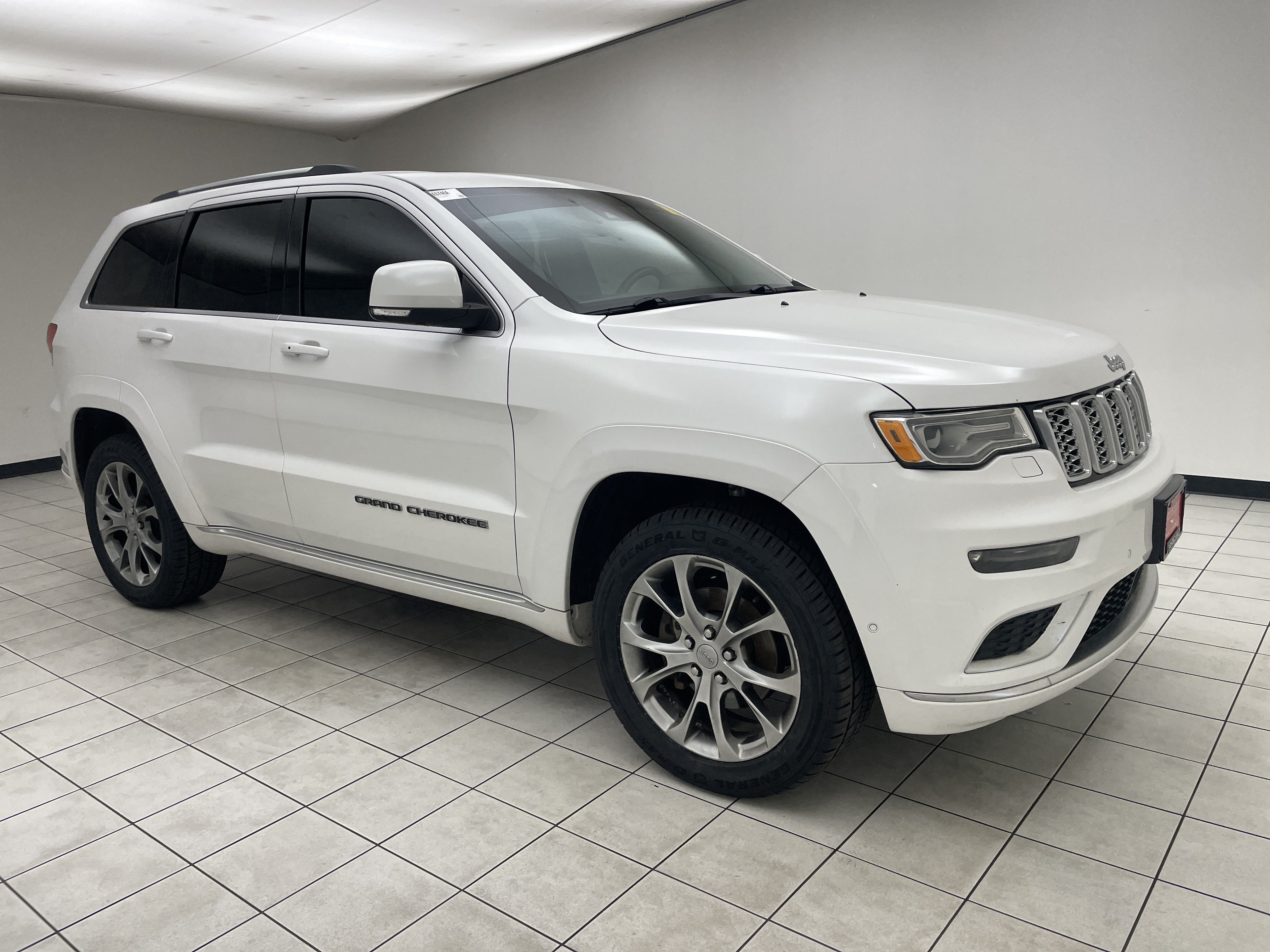 2019 Jeep Grand Cherokee Summit 4x4