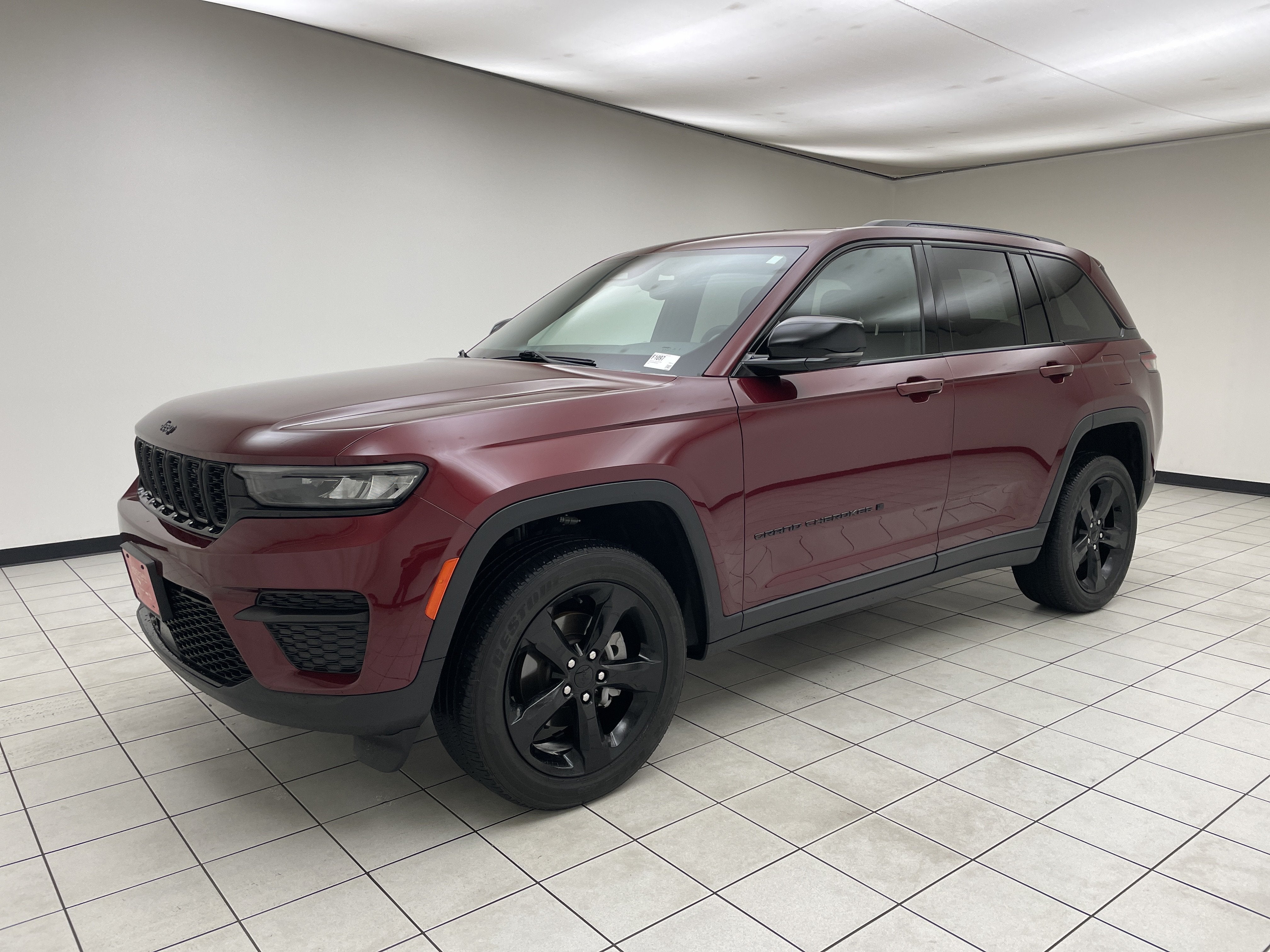 2023 Jeep Grand Cherokee Altitude 4x4