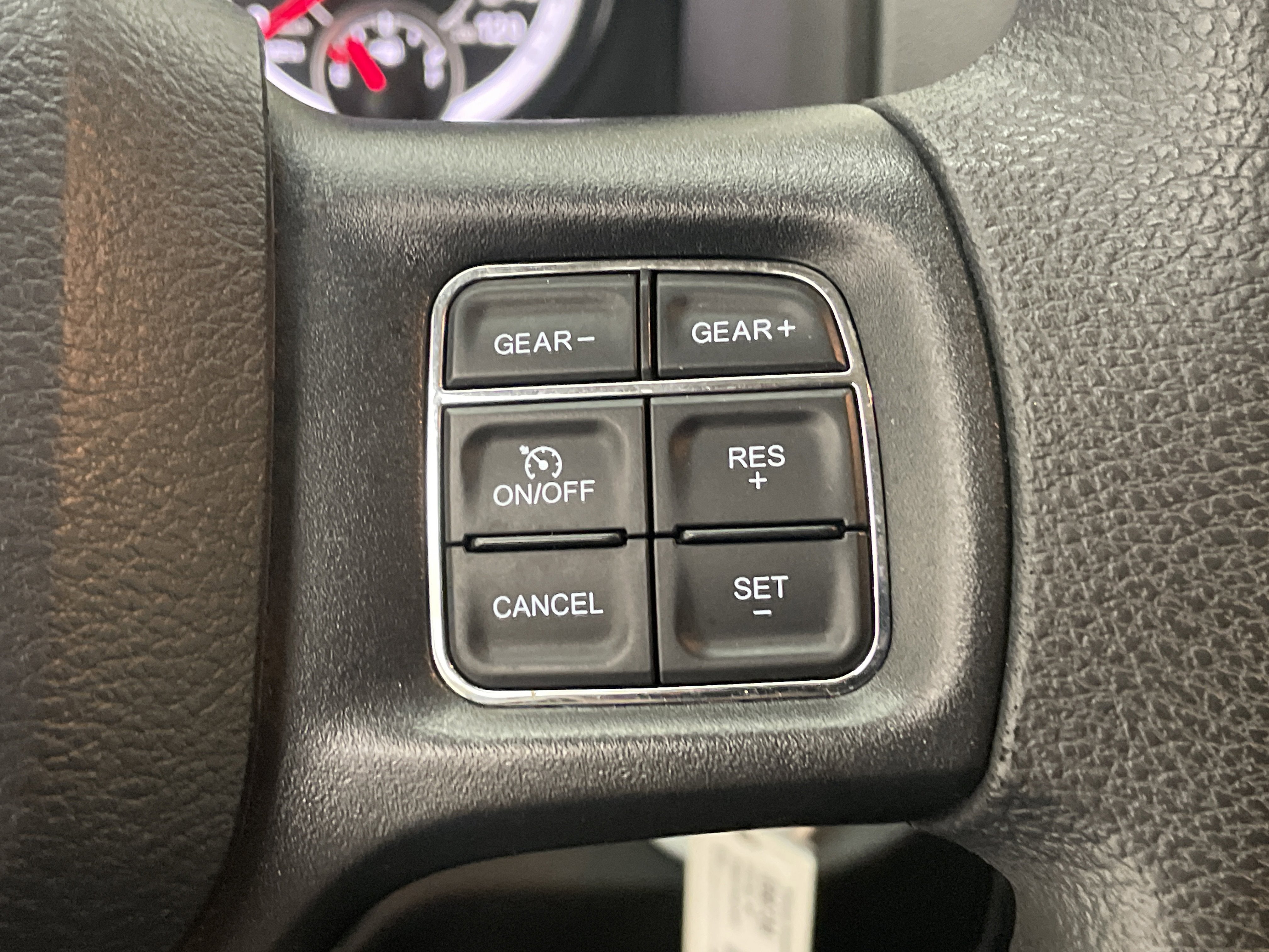 2018 RAM 1500 Express Quad Cab 4x4 6'4' Box
