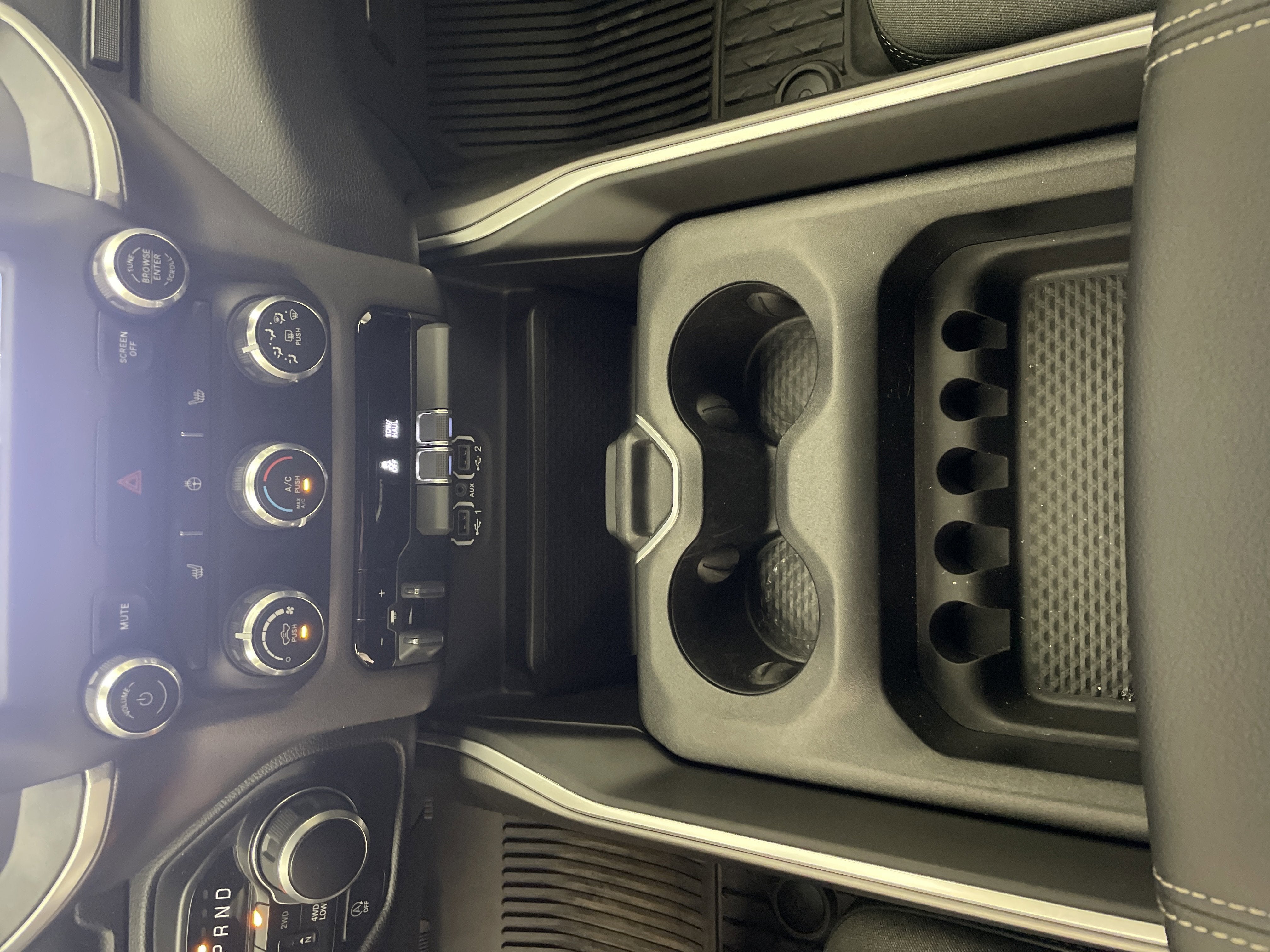 2023 RAM 1500 Big Horn Crew Cab 4x4 5'7' Box