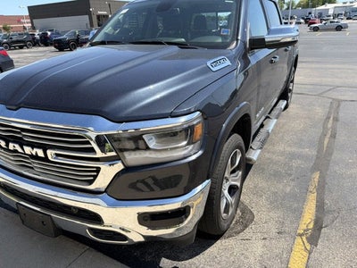 2019 RAM 1500 Laramie Crew Cab 4x4 5'7' Box