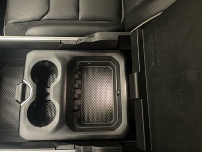 2019 RAM 1500 Laramie Crew Cab 4x4 5'7' Box