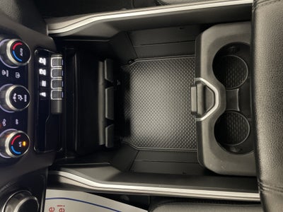 2020 RAM 1500 Big Horn Quad Cab 4x4 6'4' Box