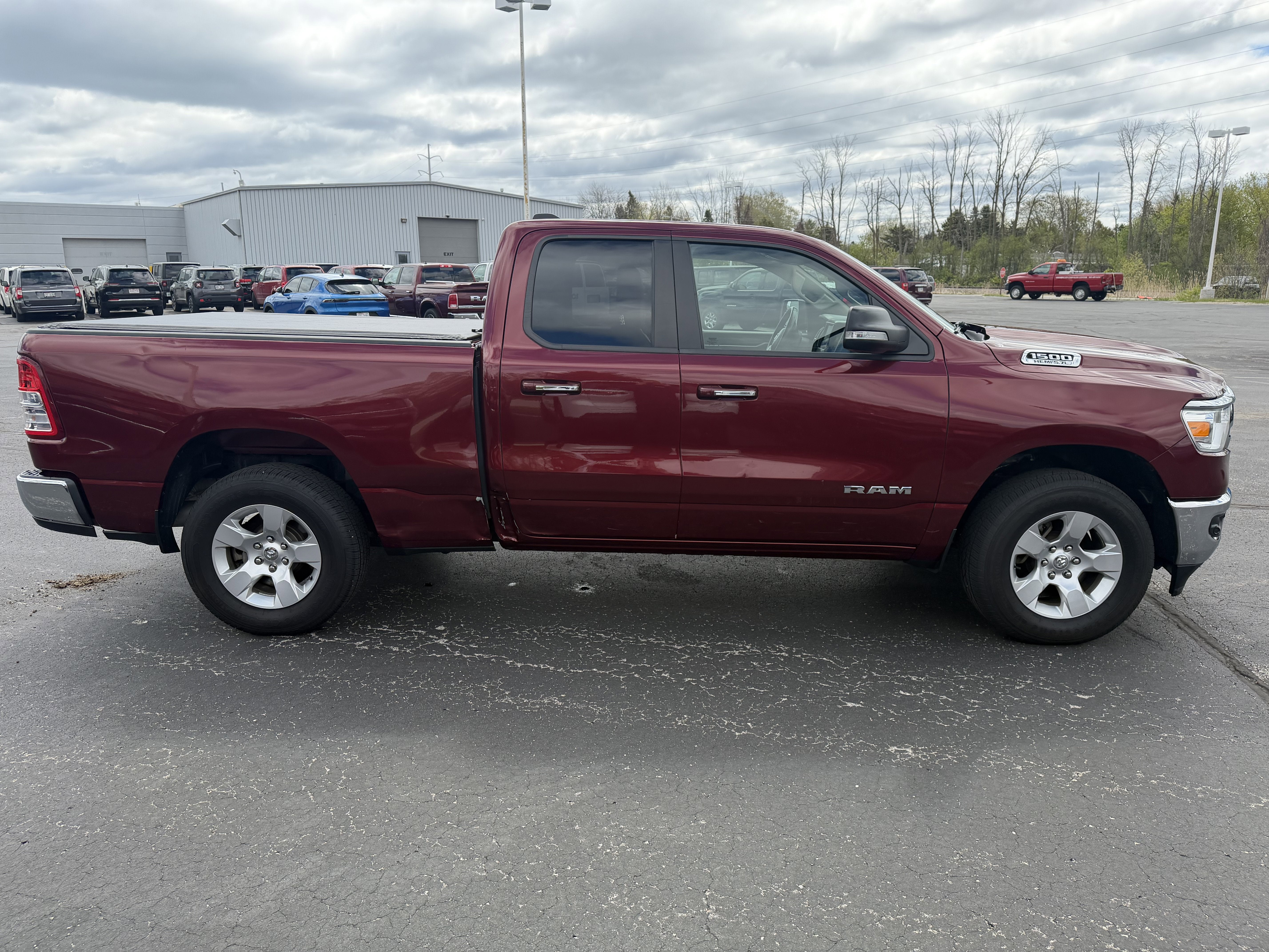 2020 RAM 1500 Big Horn Quad Cab 4x4 6'4' Box