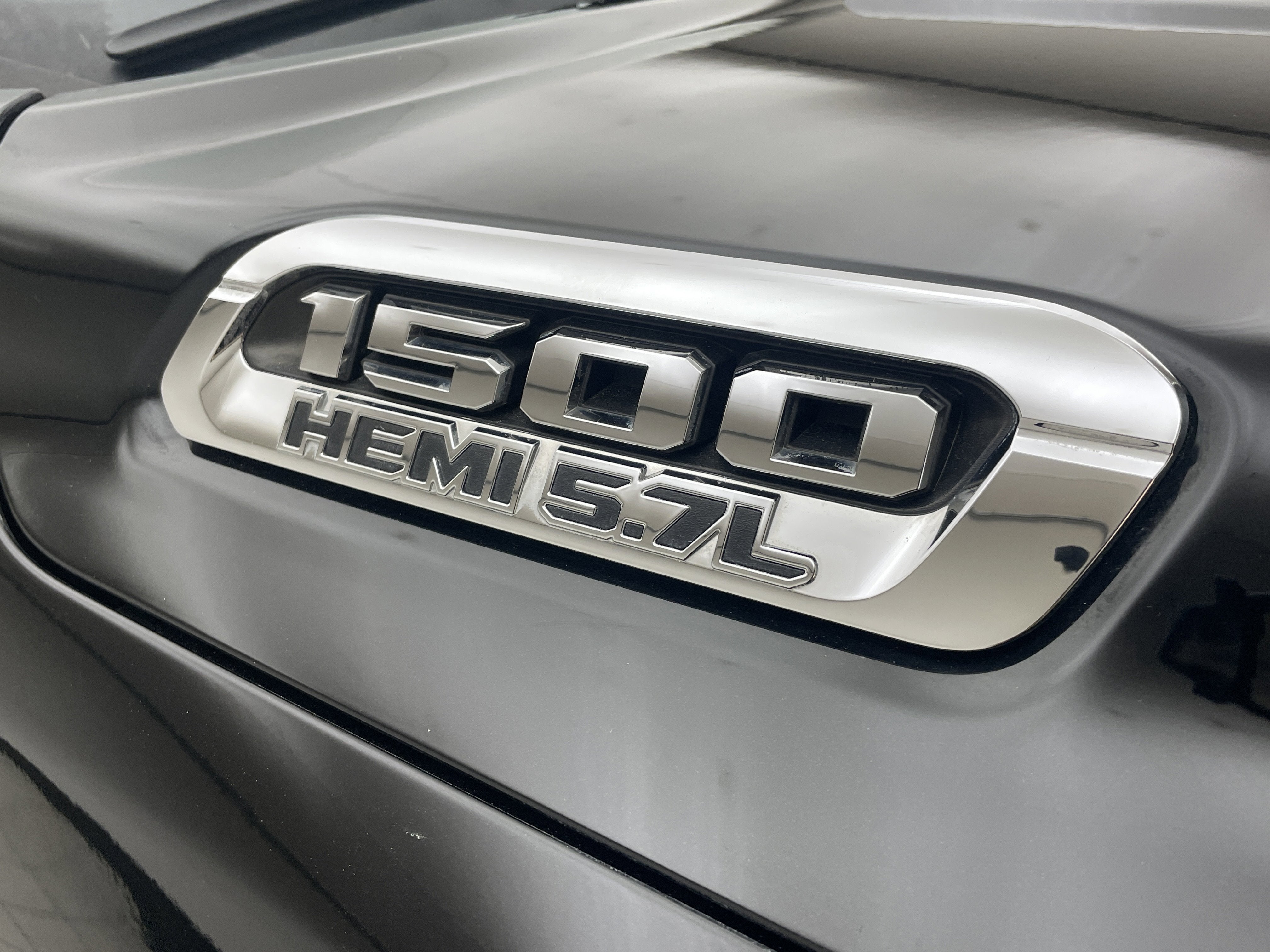 2020 RAM 1500 Big Horn Quad Cab 4x4 6'4' Box