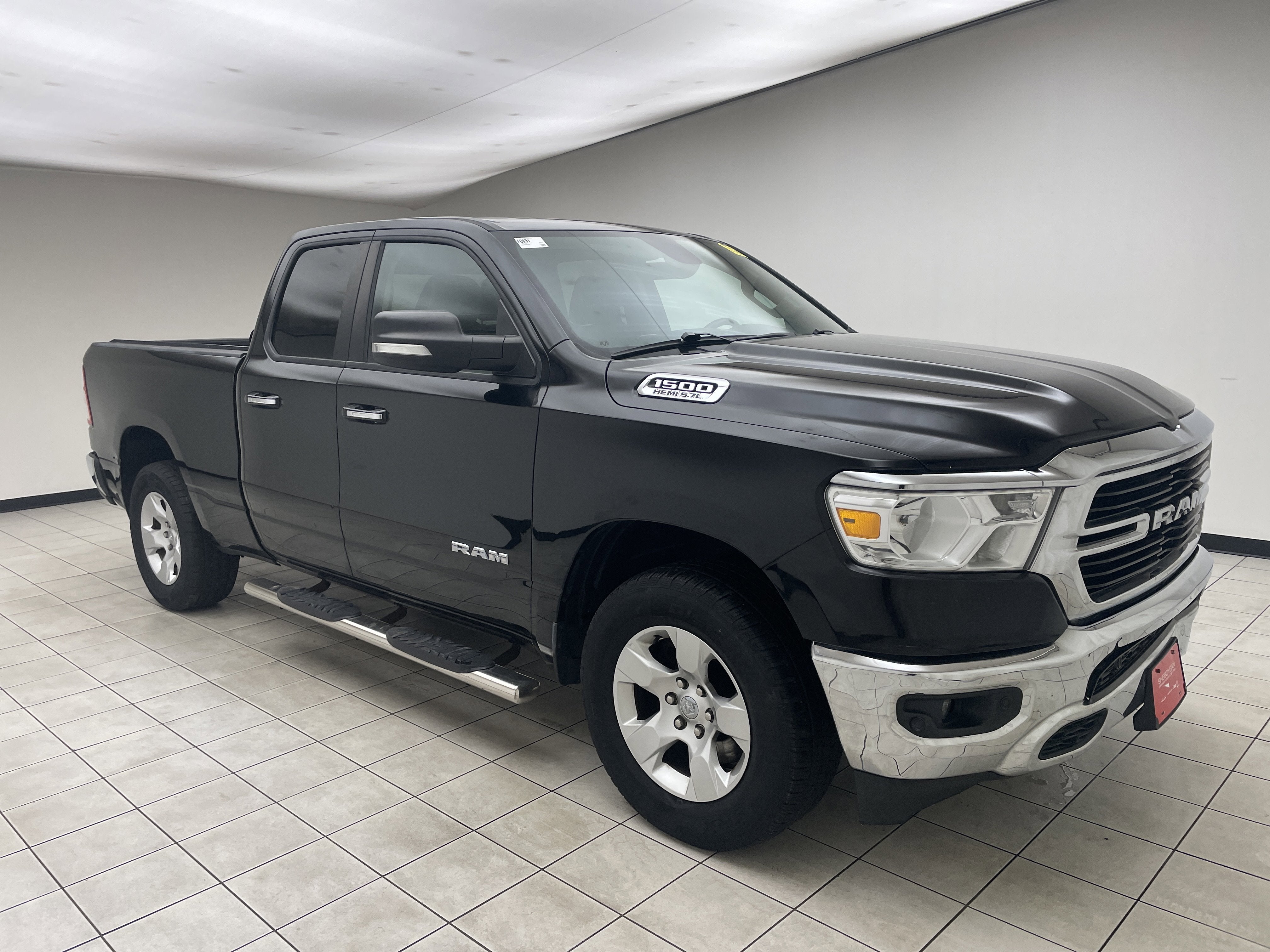 2020 RAM 1500 Big Horn Quad Cab 4x4 6'4' Box