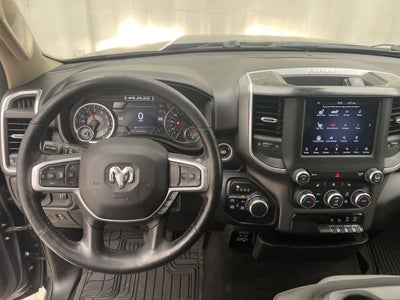 2020 RAM 1500 Big Horn Quad Cab 4x4 6'4' Box
