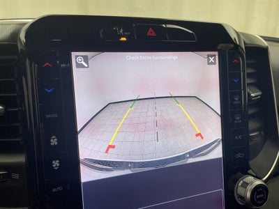 2025 RAM 1500 Big Horn Crew Cab 4x4 5'7' Box