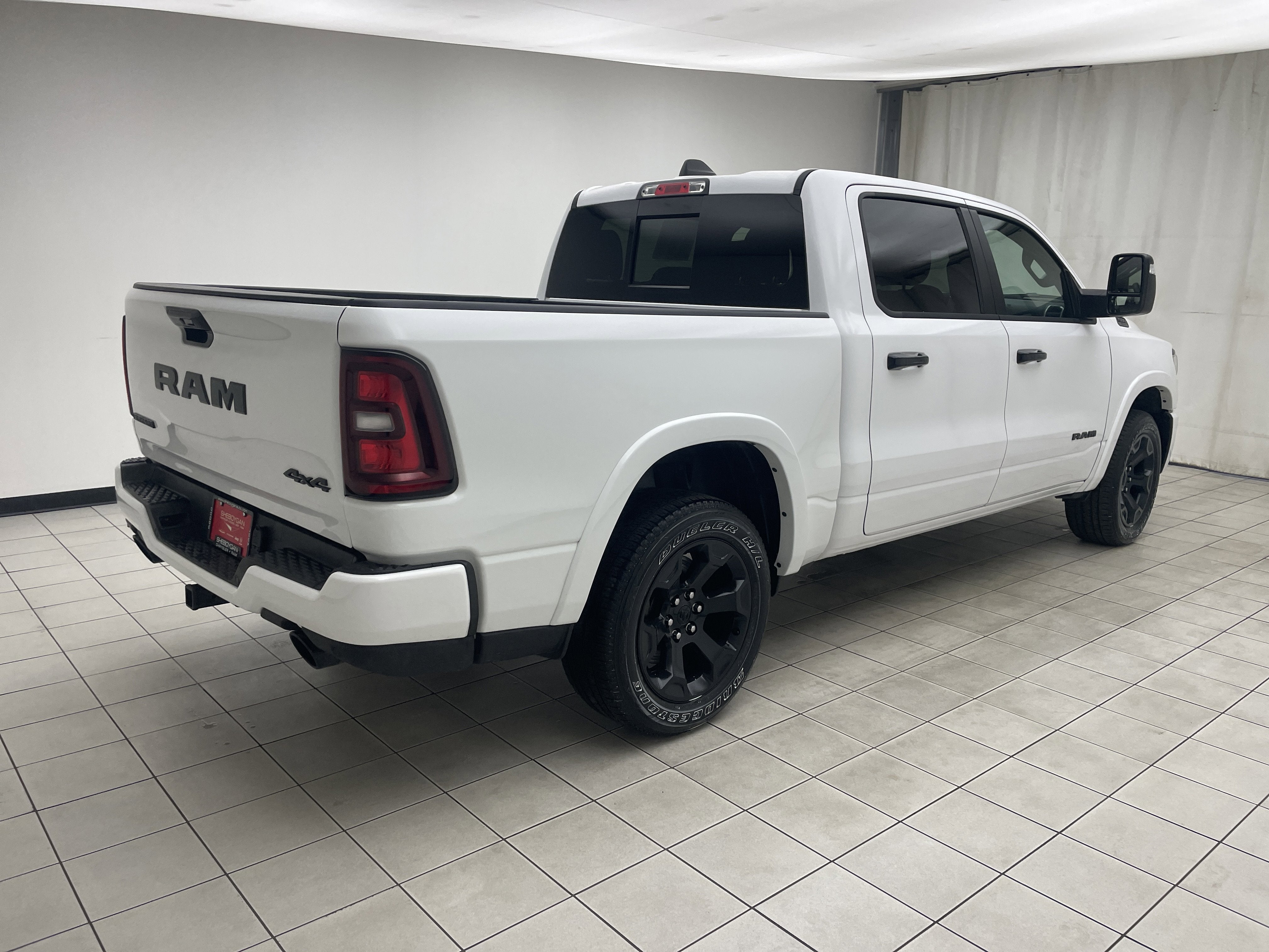 2025 RAM 1500 Big Horn Crew Cab 4x4 5'7' Box