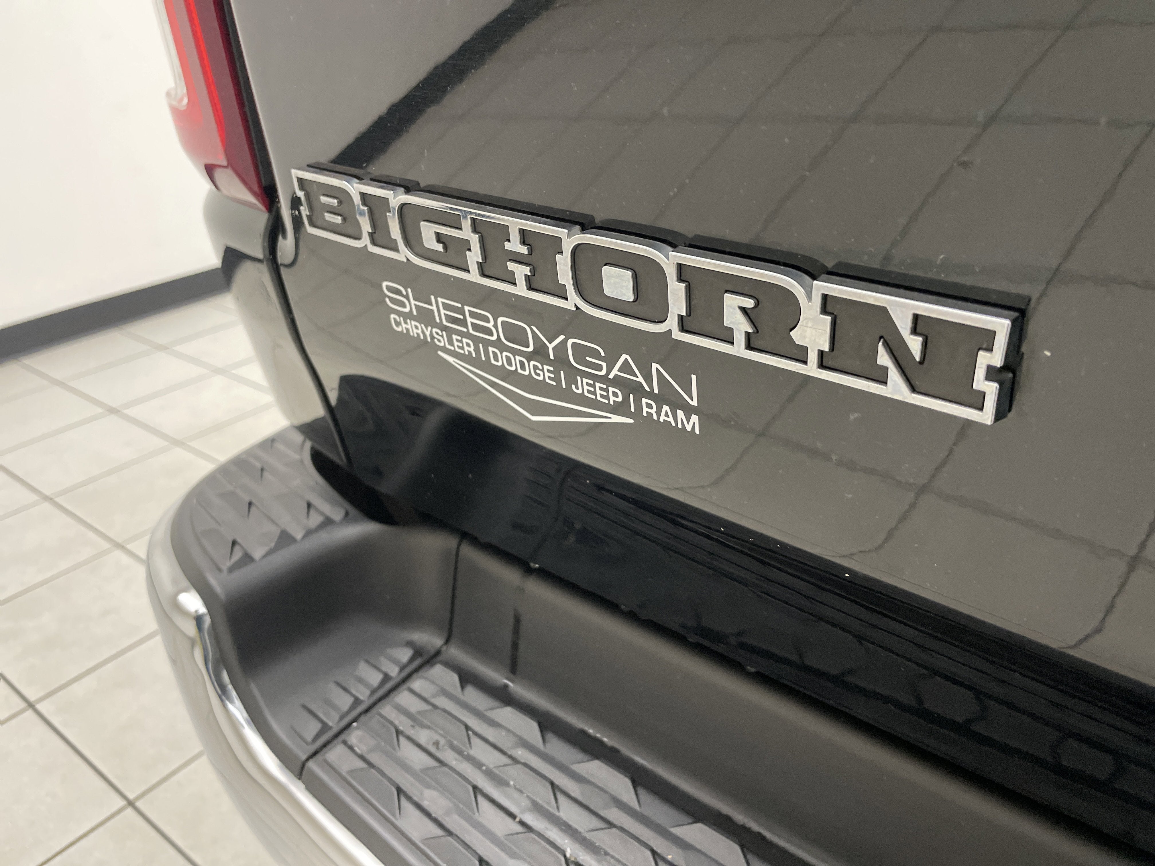 2019 RAM 1500 Big Horn/Lone Star Crew Cab 4x4 5'7' Box