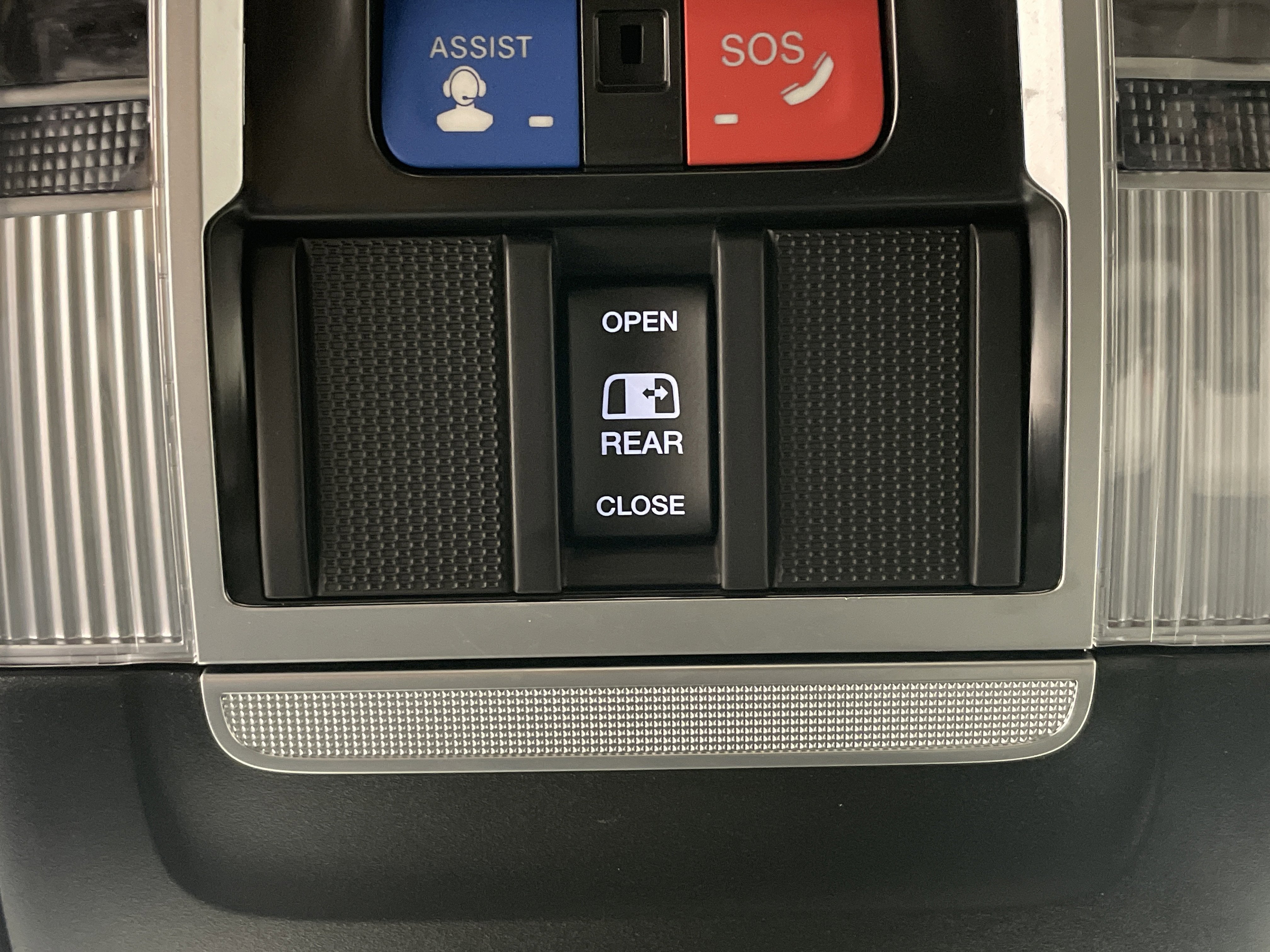 2024 RAM 1500 Limited Crew Cab 4x4 5'7' Box