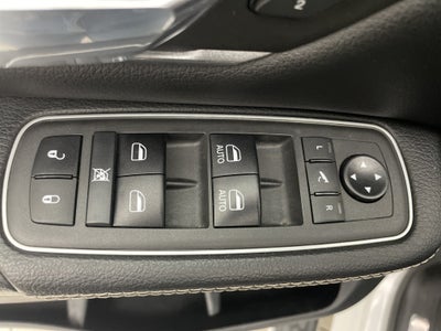 2021 RAM 1500 Laramie Crew Cab 4x4 5'7' Box