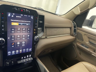 2020 RAM 1500 Laramie Longhorn Crew Cab 4x4 6'4' Box