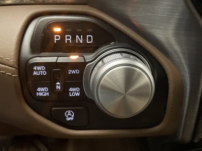 2020 RAM 1500 Laramie Longhorn Crew Cab 4x4 6'4' Box