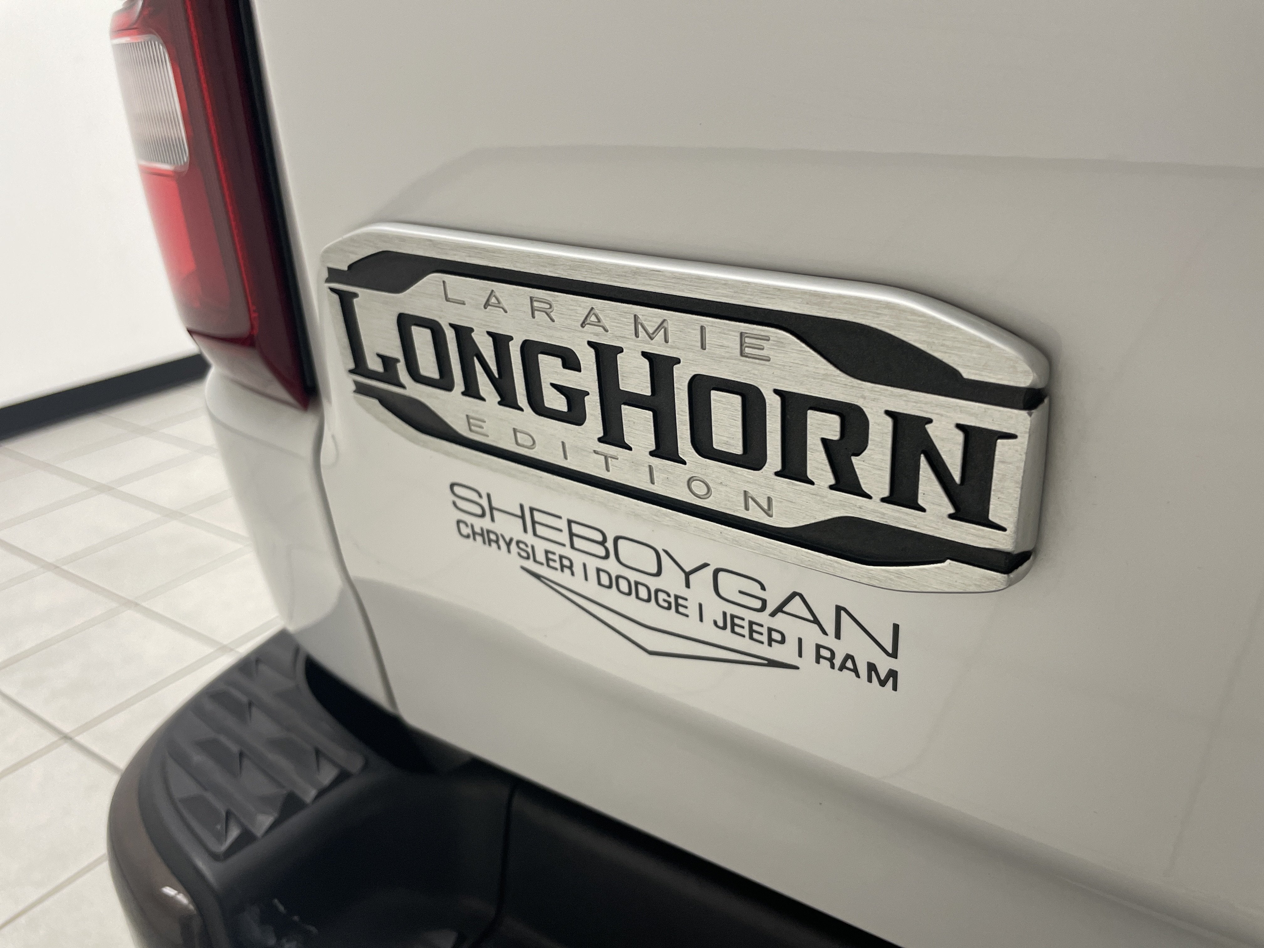 2020 RAM 1500 Laramie Longhorn Crew Cab 4x4 6'4' Box